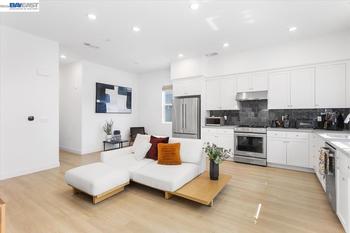 Photo #10: 41128812 Listing: Photo #10