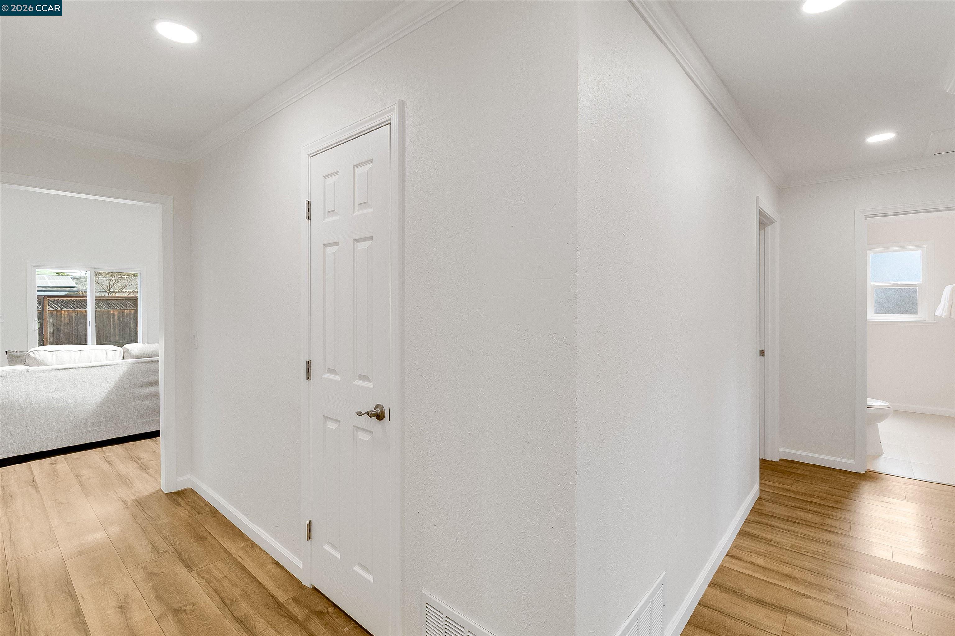 Detail Gallery Image 19 of 53 For 4321 Cowell Rd, Concord,  CA 94518-1807 - 4 Beds | 3 Baths