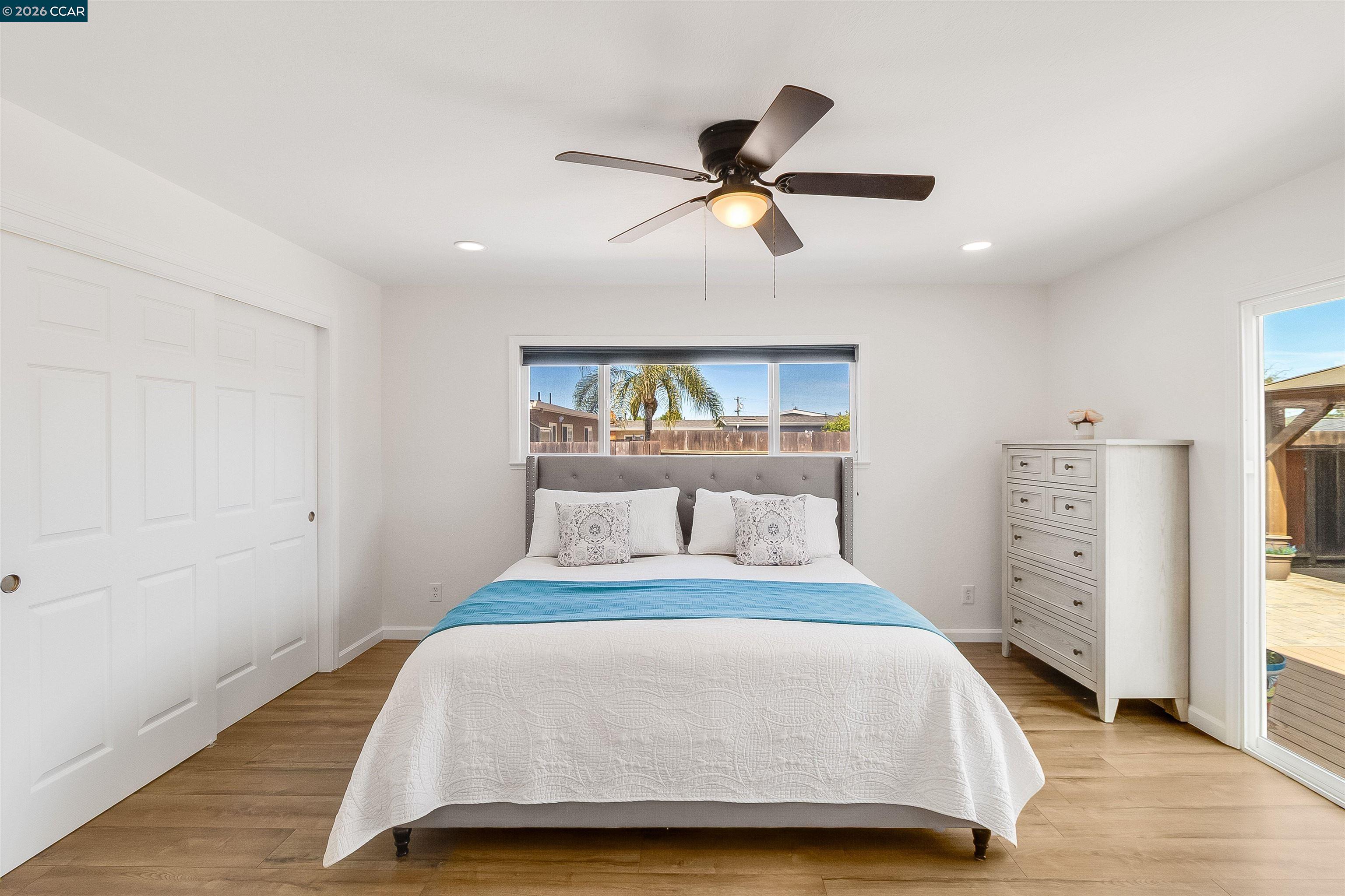 Detail Gallery Image 25 of 53 For 4321 Cowell Rd, Concord,  CA 94518-1807 - 4 Beds | 3 Baths