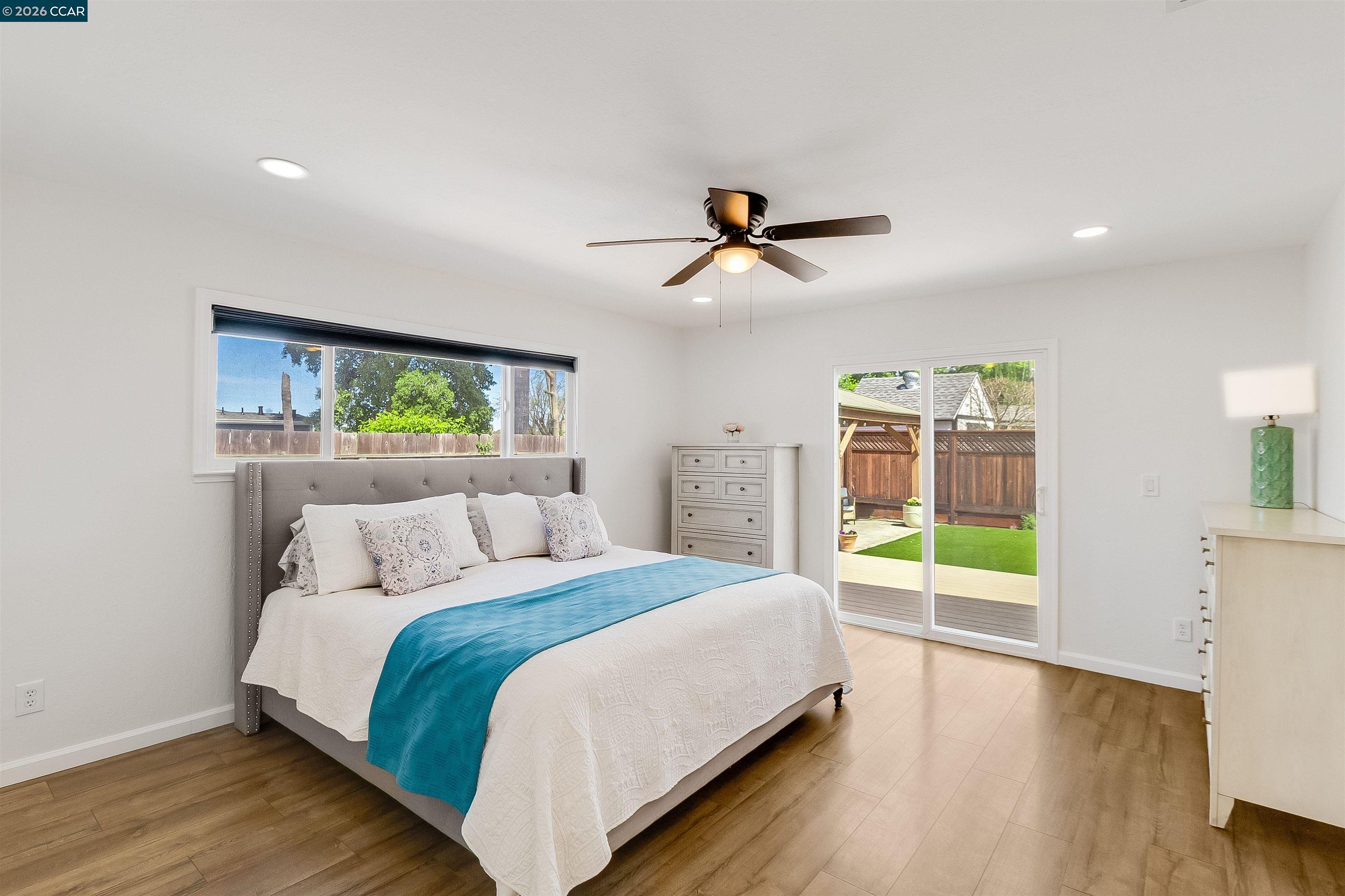 Detail Gallery Image 26 of 53 For 4321 Cowell Rd, Concord,  CA 94518-1807 - 4 Beds | 3 Baths