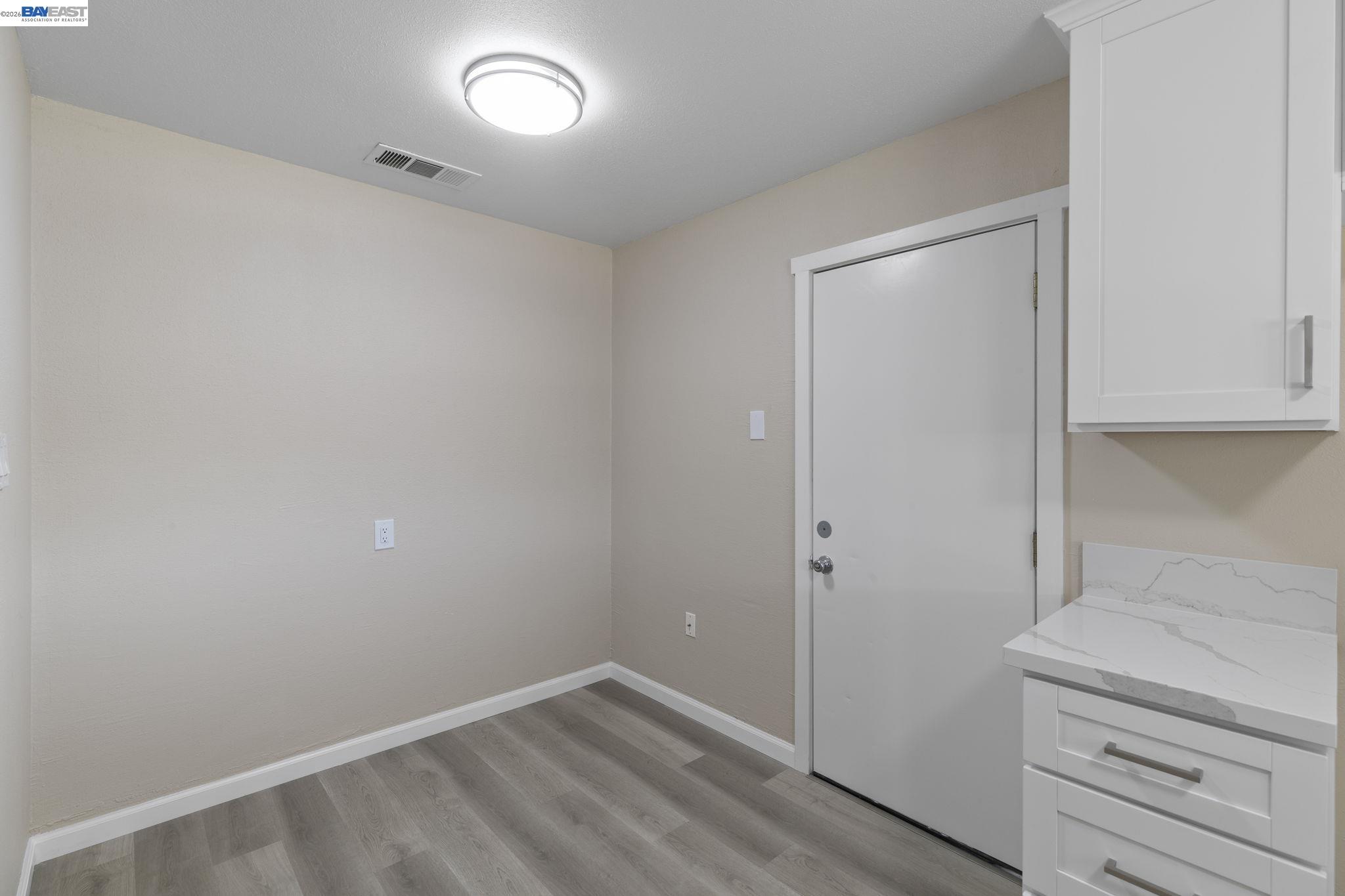 Detail Gallery Image 18 of 38 For 2950 Kelly St, Livermore,  CA 94551 - 3 Beds | 2 Baths