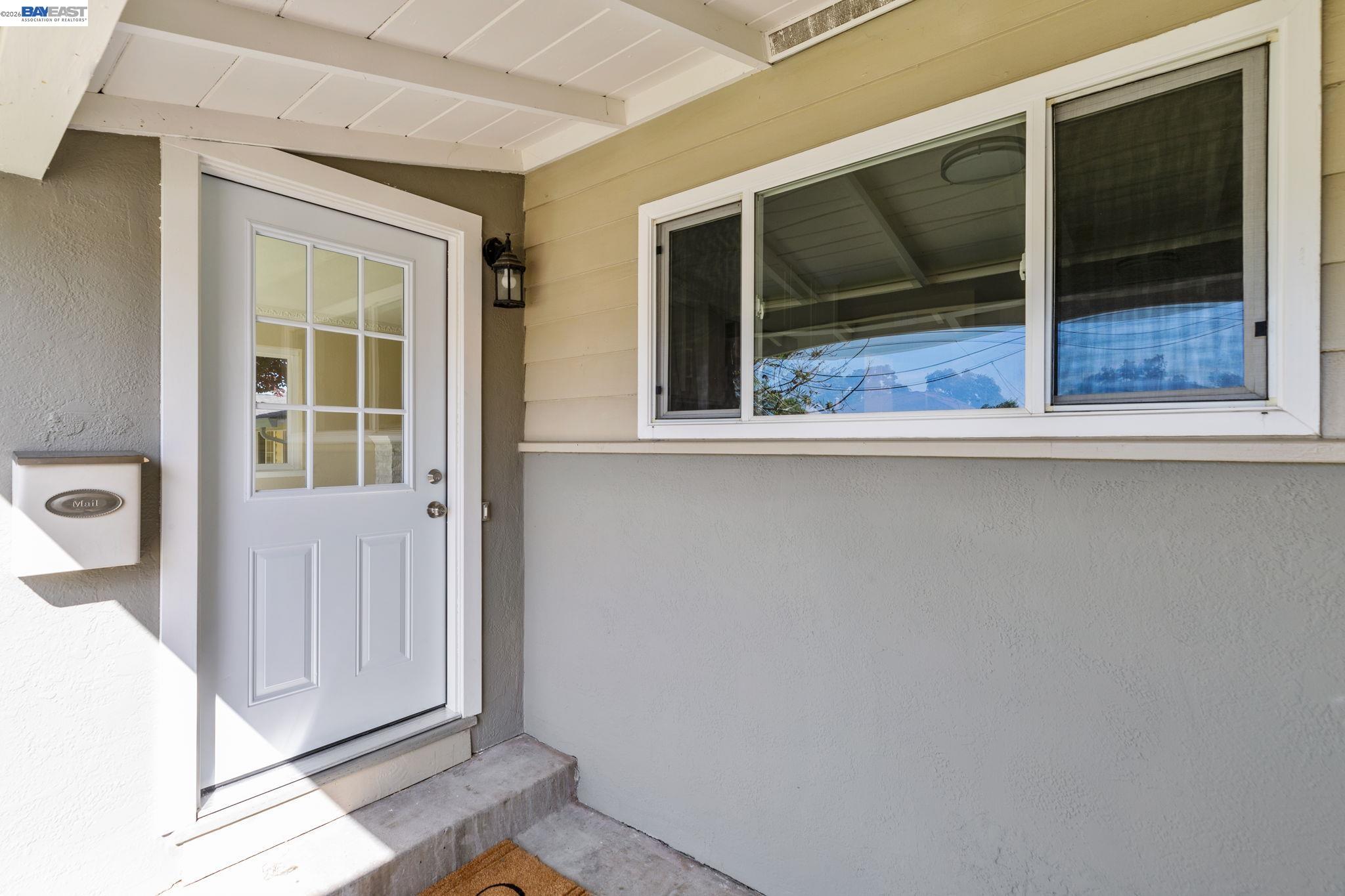 Detail Gallery Image 4 of 38 For 2950 Kelly St, Livermore,  CA 94551 - 3 Beds | 2 Baths