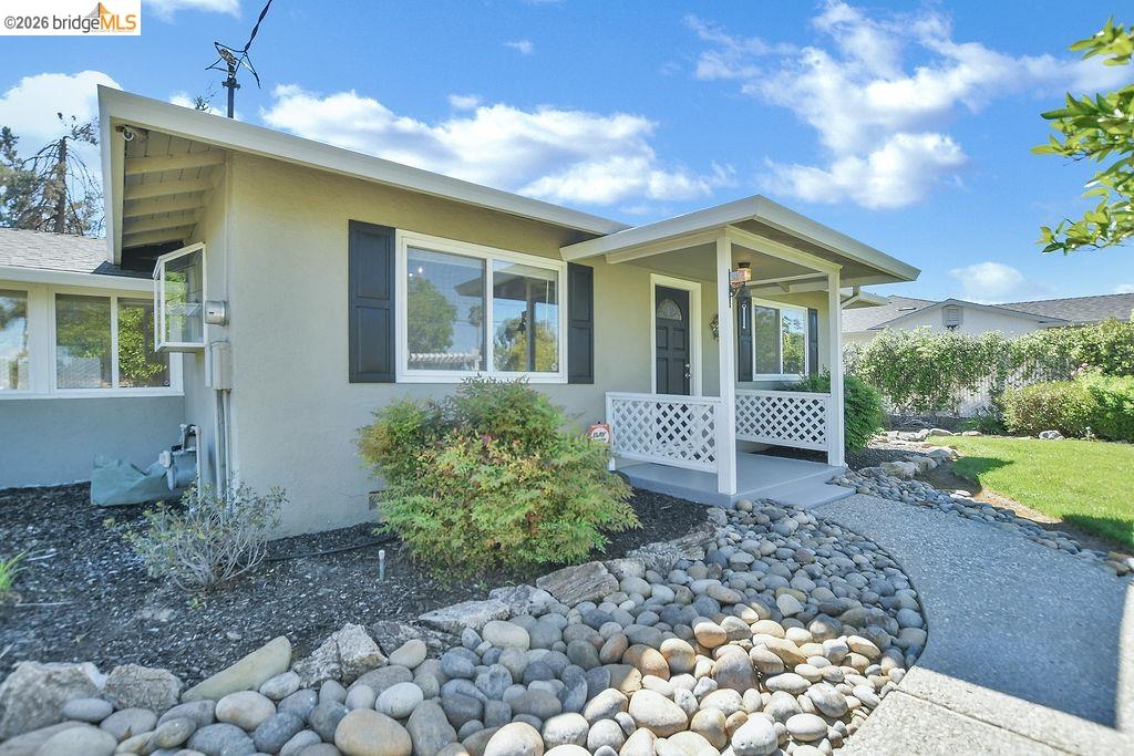 Detail Gallery Image 11 of 36 For 420 Lone Oak Ct, Brentwood,  CA 94513 - 3 Beds | 1 Baths