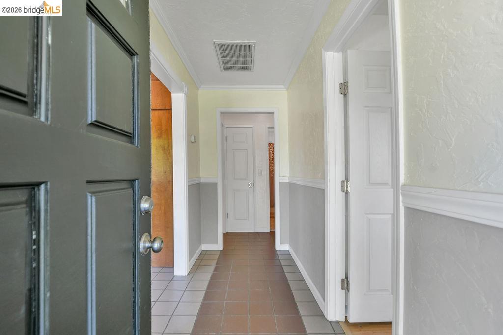 Detail Gallery Image 14 of 36 For 420 Lone Oak Ct, Brentwood,  CA 94513 - 3 Beds | 1 Baths