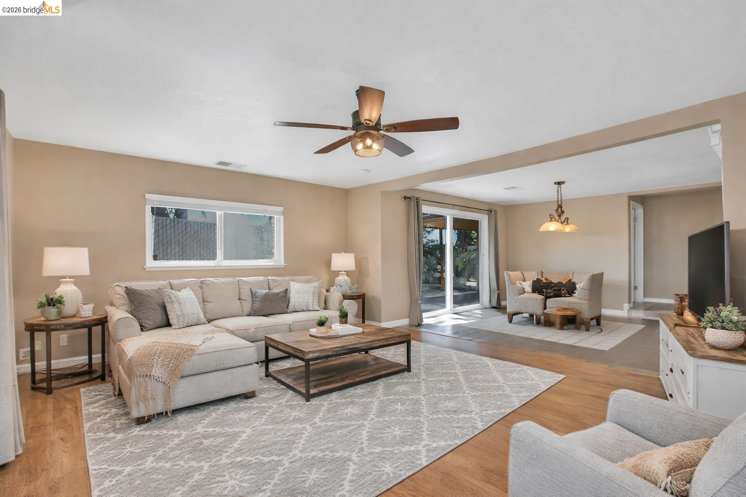 Detail Gallery Image 16 of 36 For 420 Lone Oak Ct, Brentwood,  CA 94513 - 3 Beds | 1 Baths