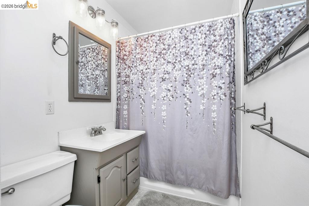 Detail Gallery Image 23 of 36 For 420 Lone Oak Ct, Brentwood,  CA 94513 - 3 Beds | 1 Baths