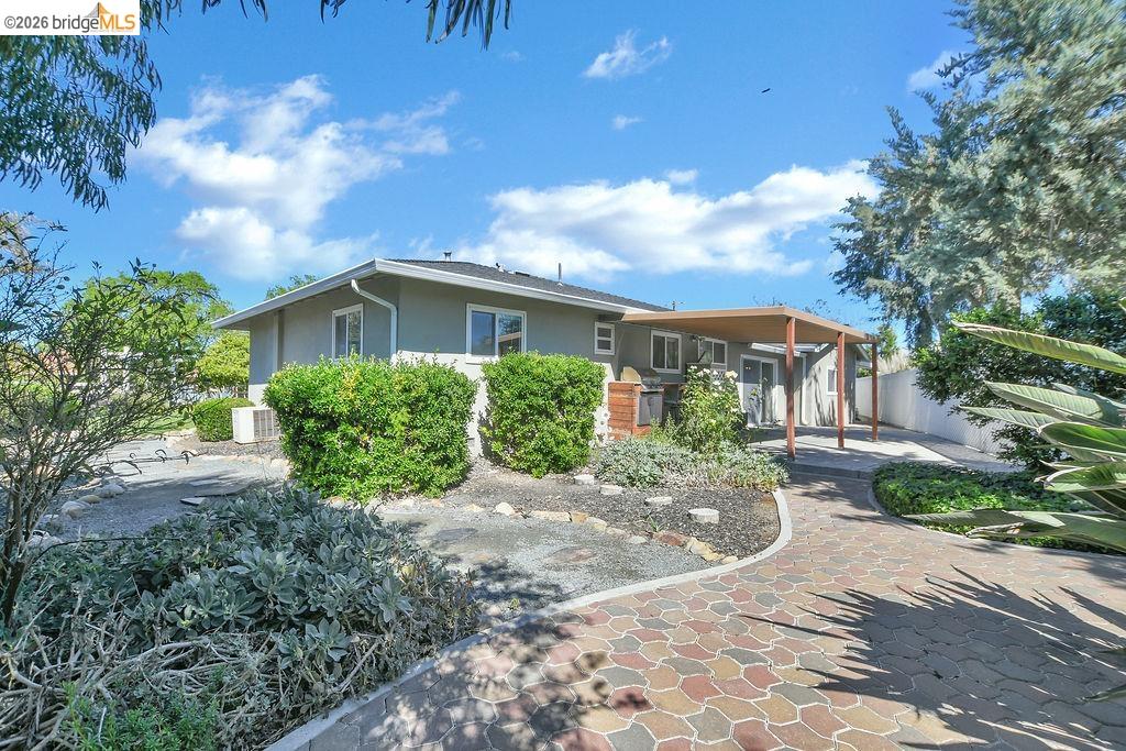 Detail Gallery Image 27 of 36 For 420 Lone Oak Ct, Brentwood,  CA 94513 - 3 Beds | 1 Baths