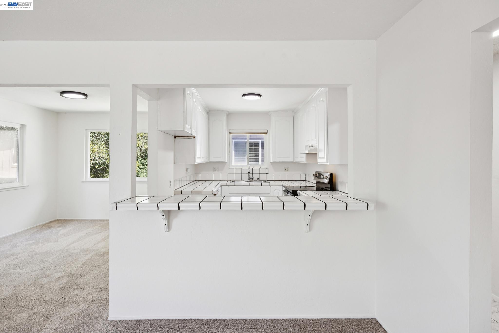 Detail Gallery Image 11 of 44 For 601 Burns Ave, Aptos,  CA 95003 - 4 Beds | 2/2 Baths