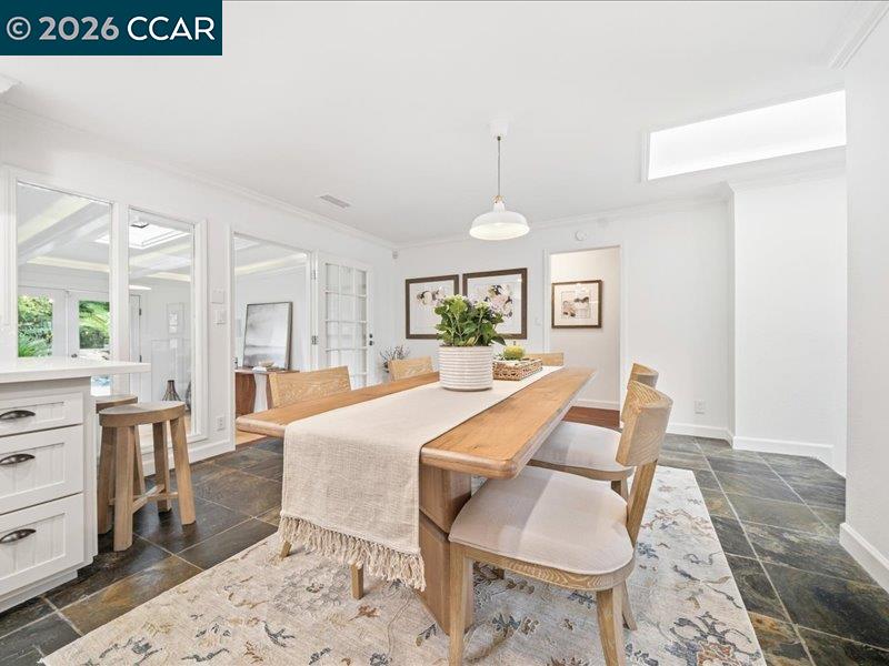 Detail Gallery Image 12 of 54 For 149 Vista Del Diablo, Danville,  CA 94526 - 4 Beds | 2 Baths