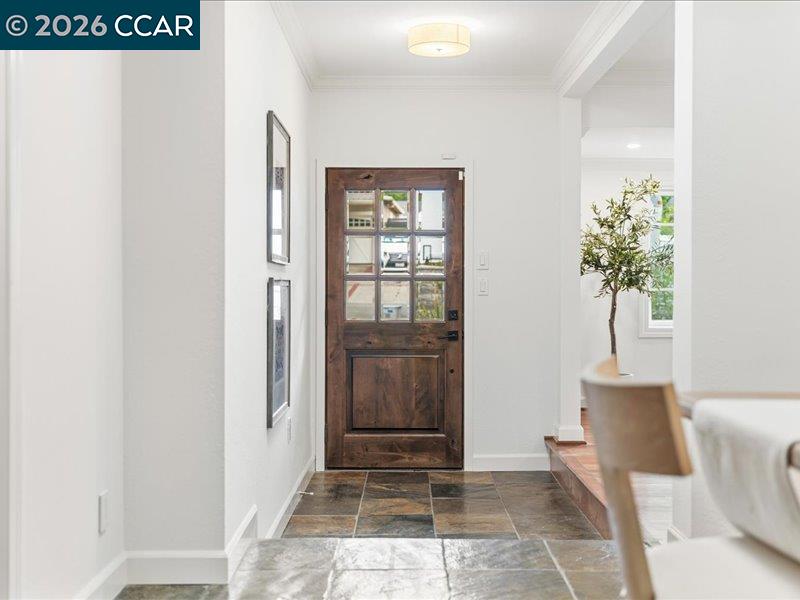 Detail Gallery Image 3 of 54 For 149 Vista Del Diablo, Danville,  CA 94526 - 4 Beds | 2 Baths