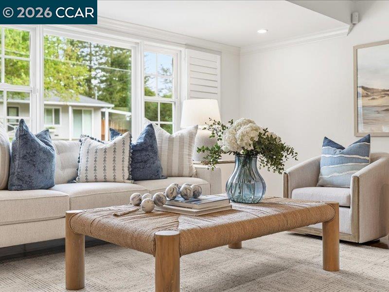 Detail Gallery Image 5 of 54 For 149 Vista Del Diablo, Danville,  CA 94526 - 4 Beds | 2 Baths