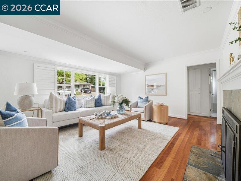 Detail Gallery Image 8 of 54 For 149 Vista Del Diablo, Danville,  CA 94526 - 4 Beds | 2 Baths