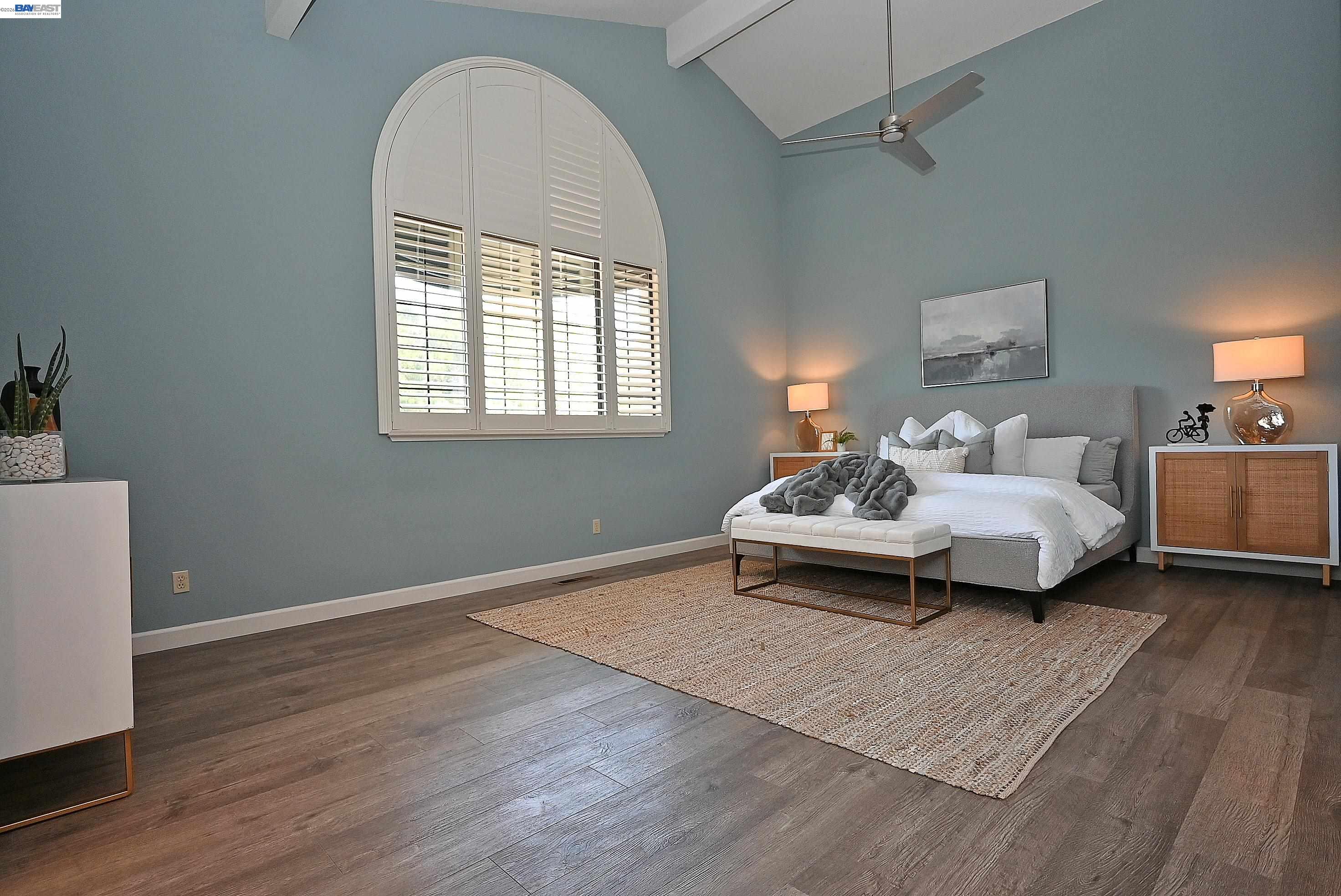 Detail Gallery Image 19 of 47 For 16 Mcnamara Ln, Martinez,  CA 94553 - 5 Beds | 3 Baths