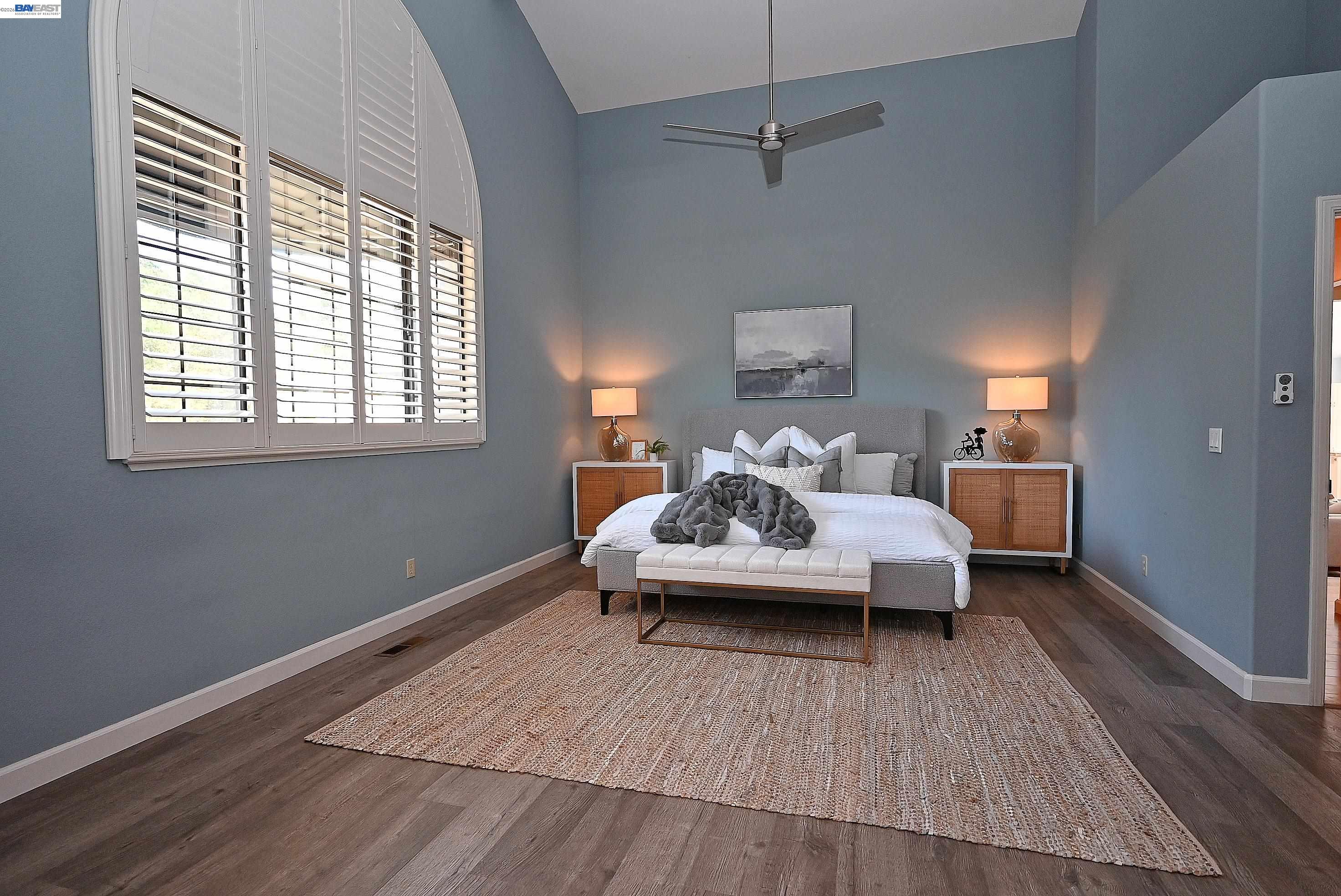 Detail Gallery Image 21 of 47 For 16 Mcnamara Ln, Martinez,  CA 94553 - 5 Beds | 3 Baths