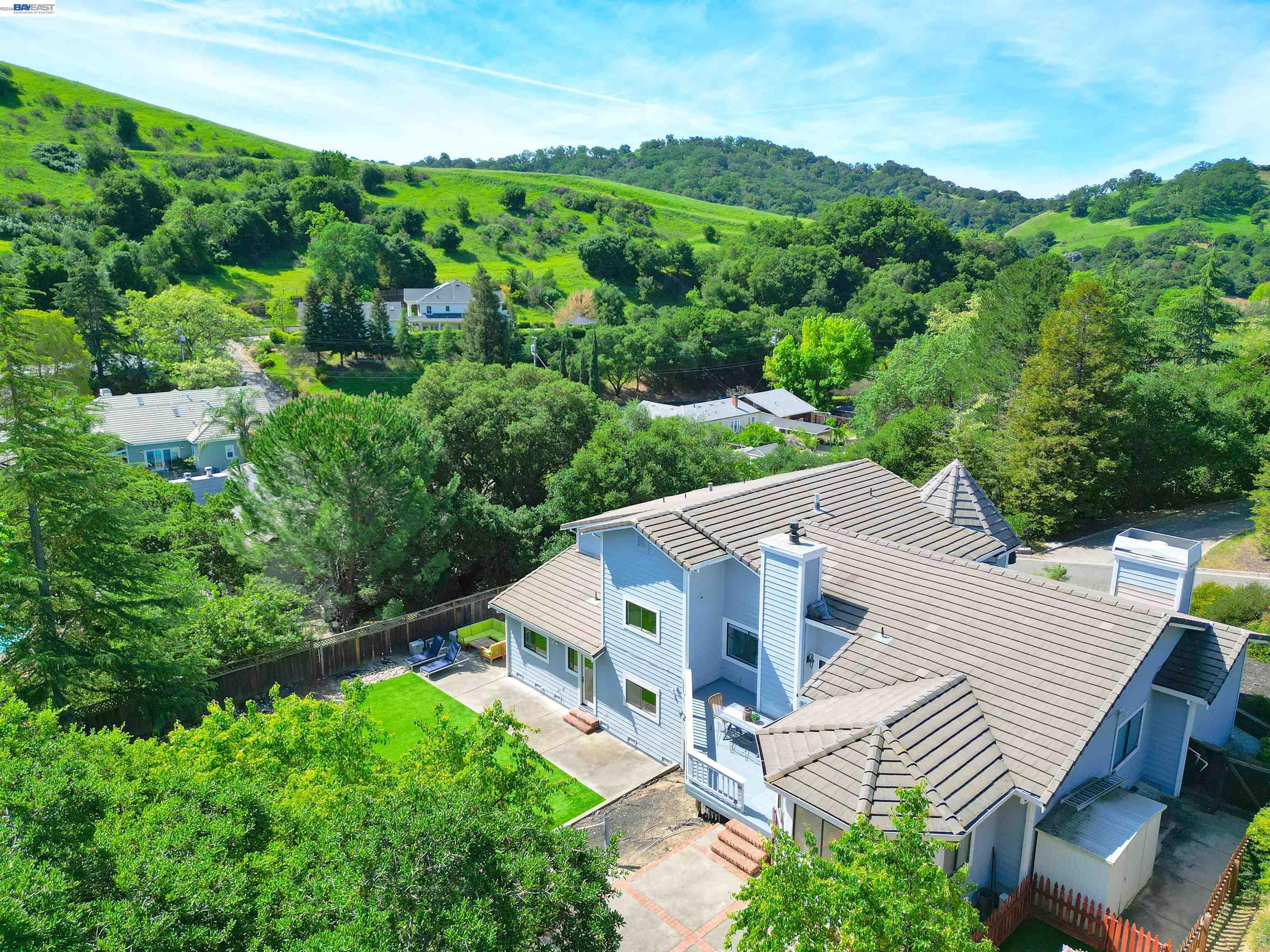 Detail Gallery Image 54 of 58 For 16 Mcnamara Ln, Martinez,  CA 94553 - 5 Beds | 3 Baths