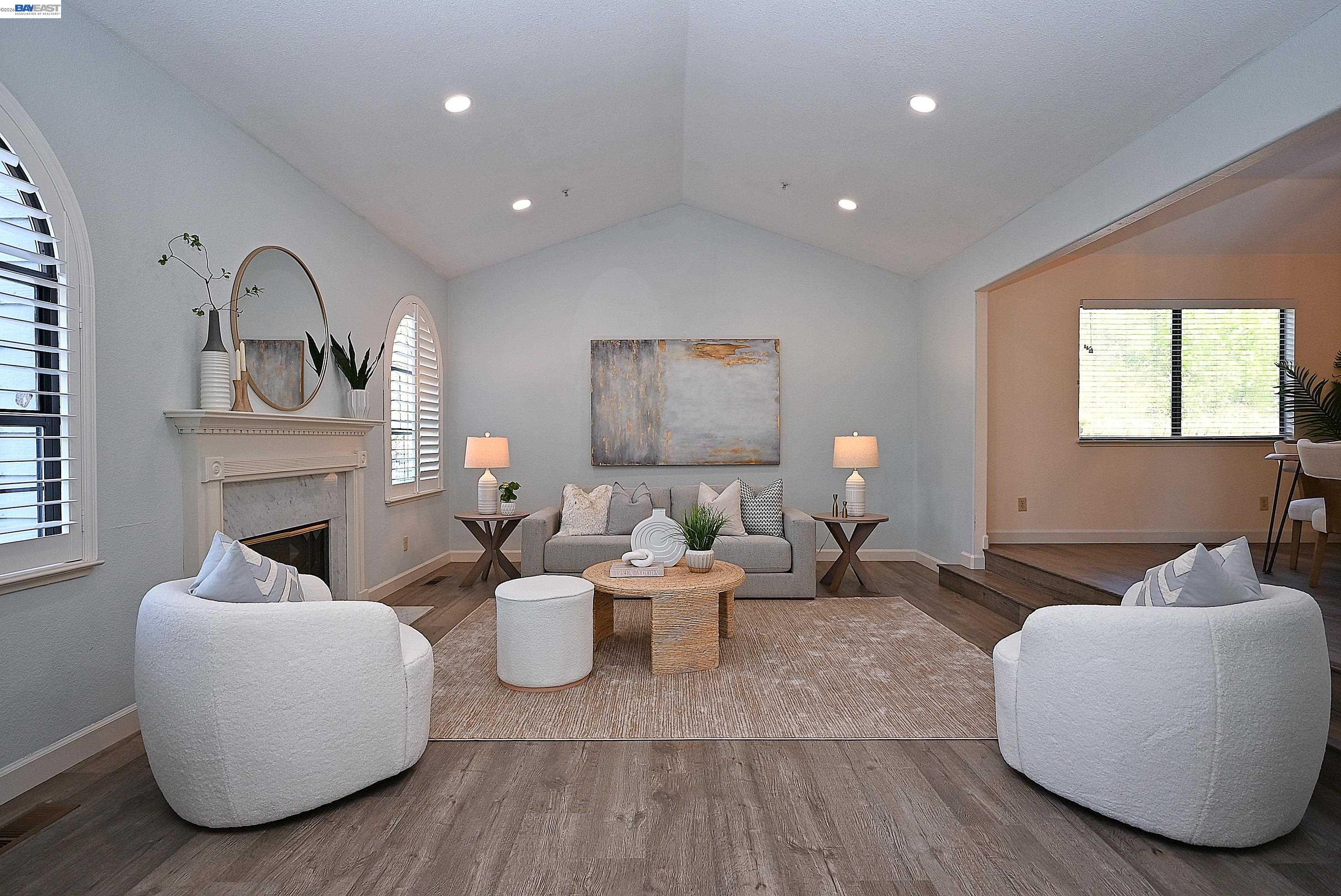 Detail Gallery Image 9 of 47 For 16 Mcnamara Ln, Martinez,  CA 94553 - 5 Beds | 3 Baths