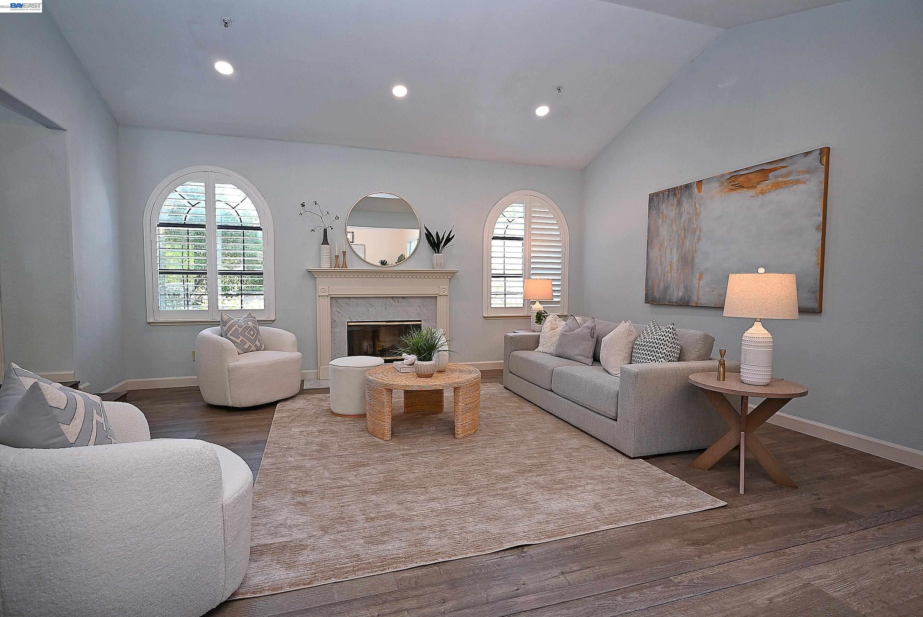 Detail Gallery Image 10 of 47 For 16 Mcnamara Ln, Martinez,  CA 94553 - 5 Beds | 3 Baths