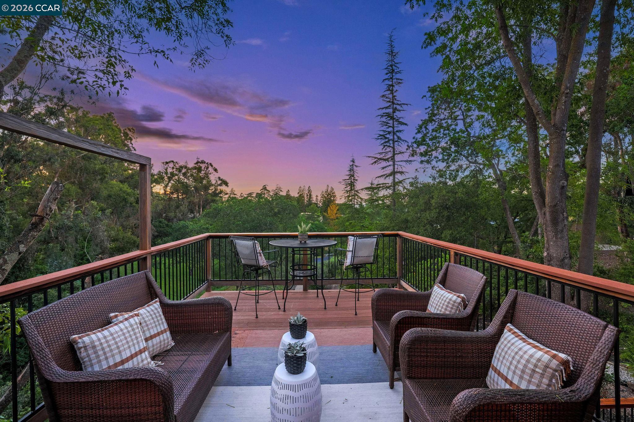 Front Image Thumbnail for CC41128826