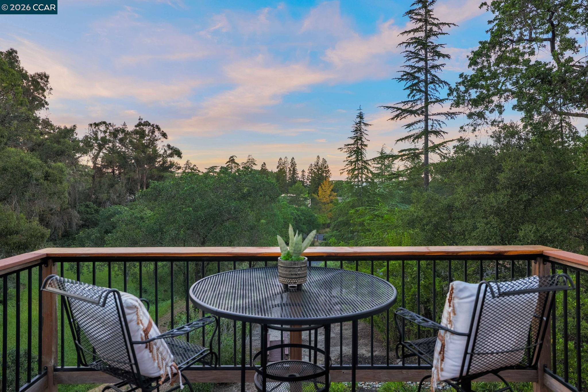 Detail Gallery Image 20 of 50 For 1418 Linton Place, Martinez,  CA 94553 - 3 Beds | 2/1 Baths