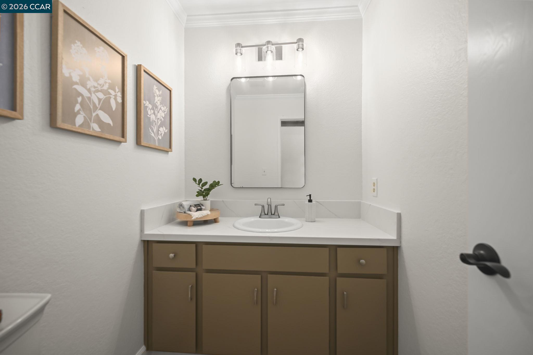 Detail Gallery Image 21 of 50 For 1418 Linton Place, Martinez,  CA 94553 - 3 Beds | 2/1 Baths