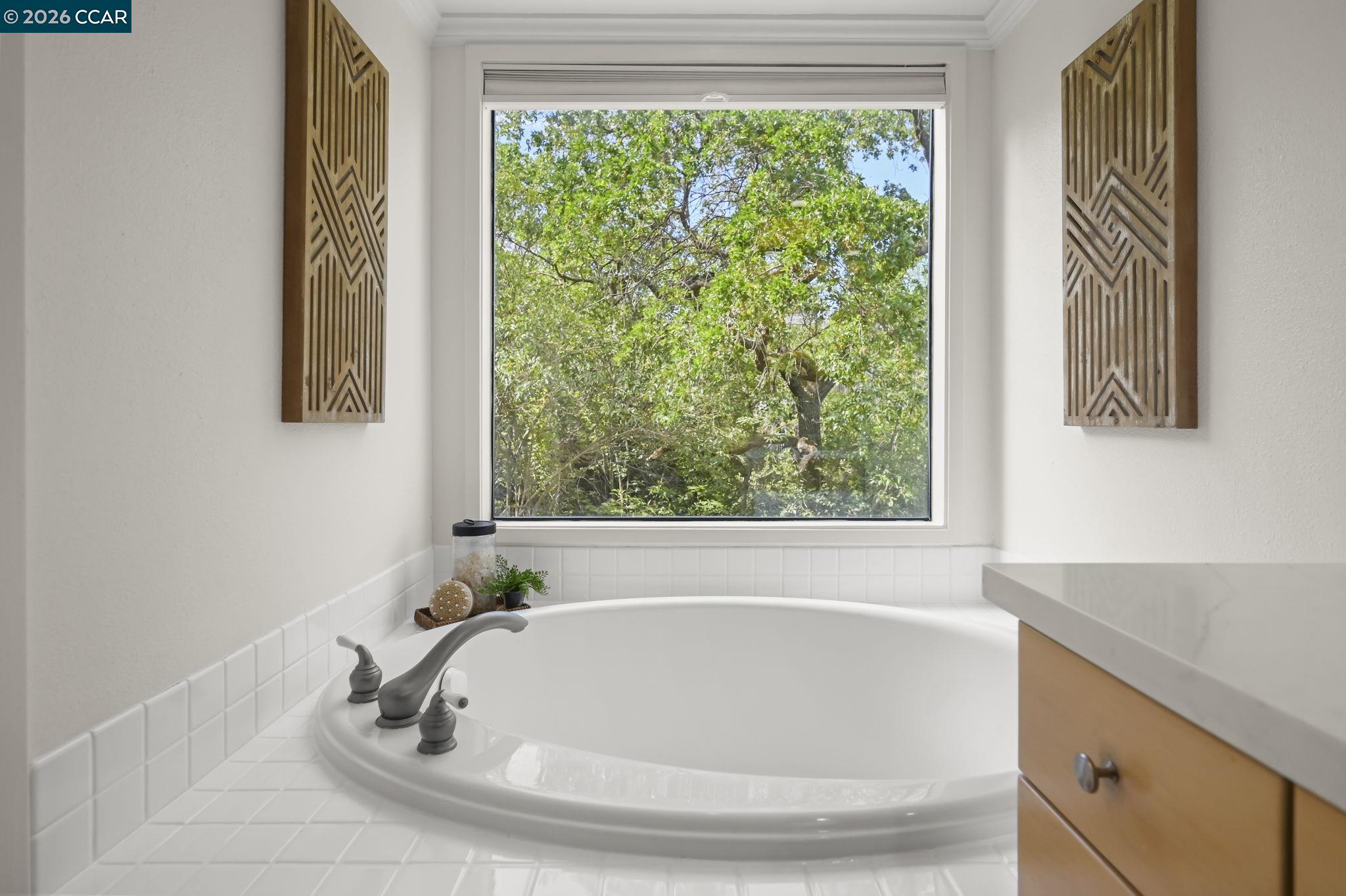 Detail Gallery Image 34 of 50 For 1418 Linton Place, Martinez,  CA 94553 - 3 Beds | 2/1 Baths