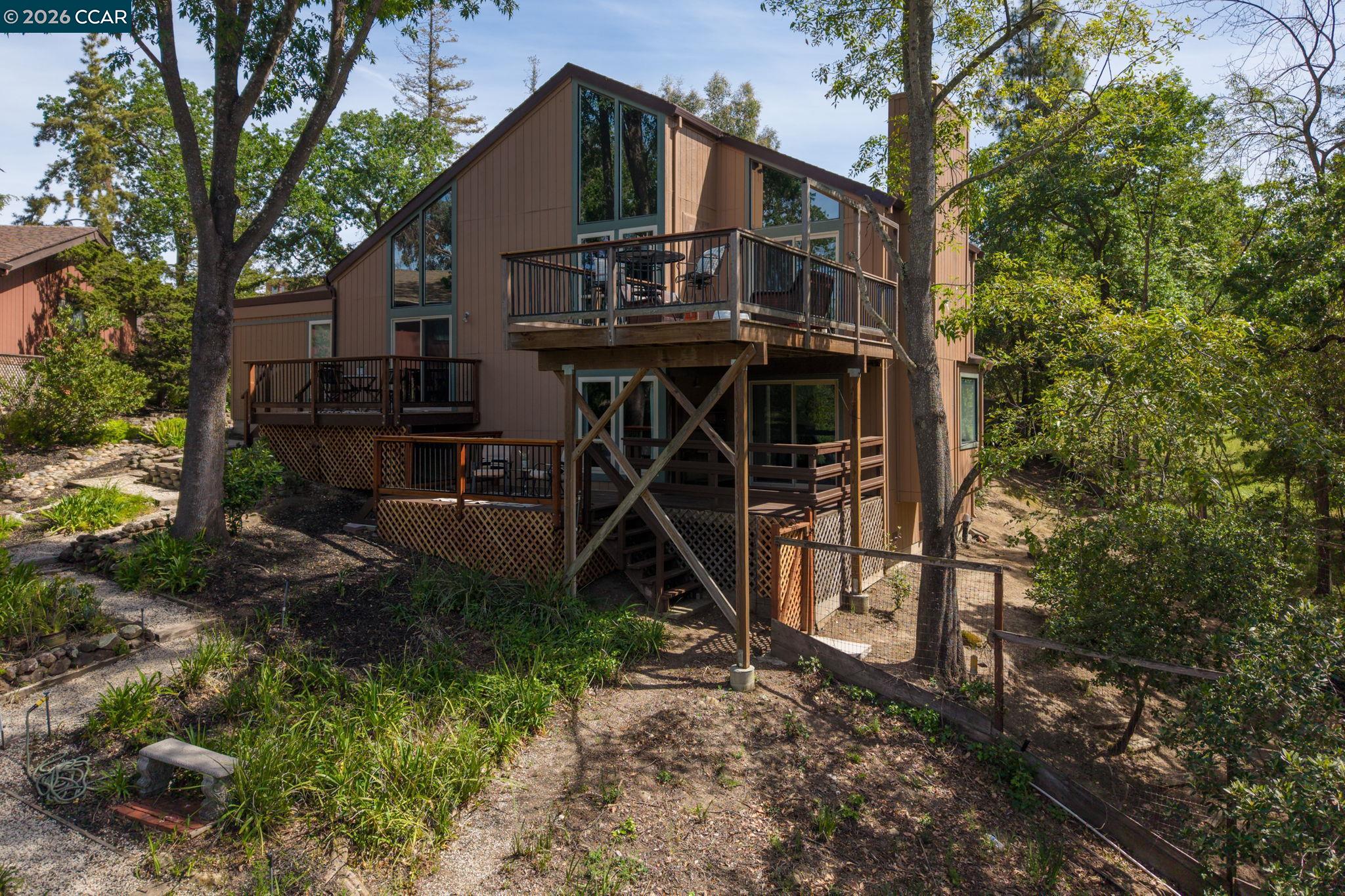 Detail Gallery Image 42 of 50 For 1418 Linton Place, Martinez,  CA 94553 - 3 Beds | 2/1 Baths