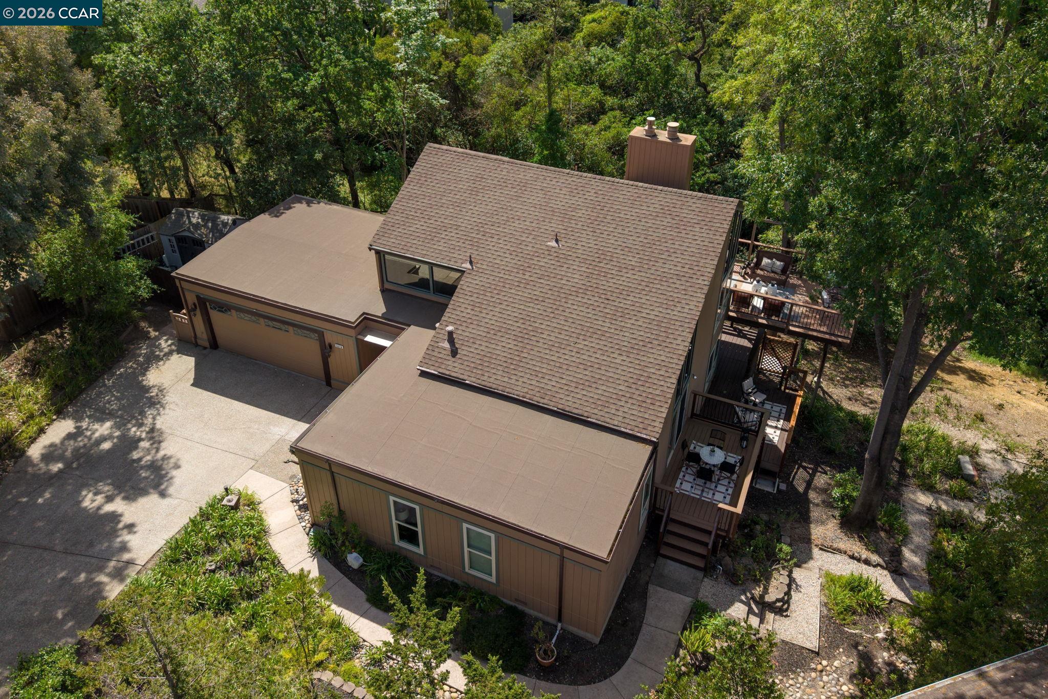 Detail Gallery Image 43 of 50 For 1418 Linton Place, Martinez,  CA 94553 - 3 Beds | 2/1 Baths