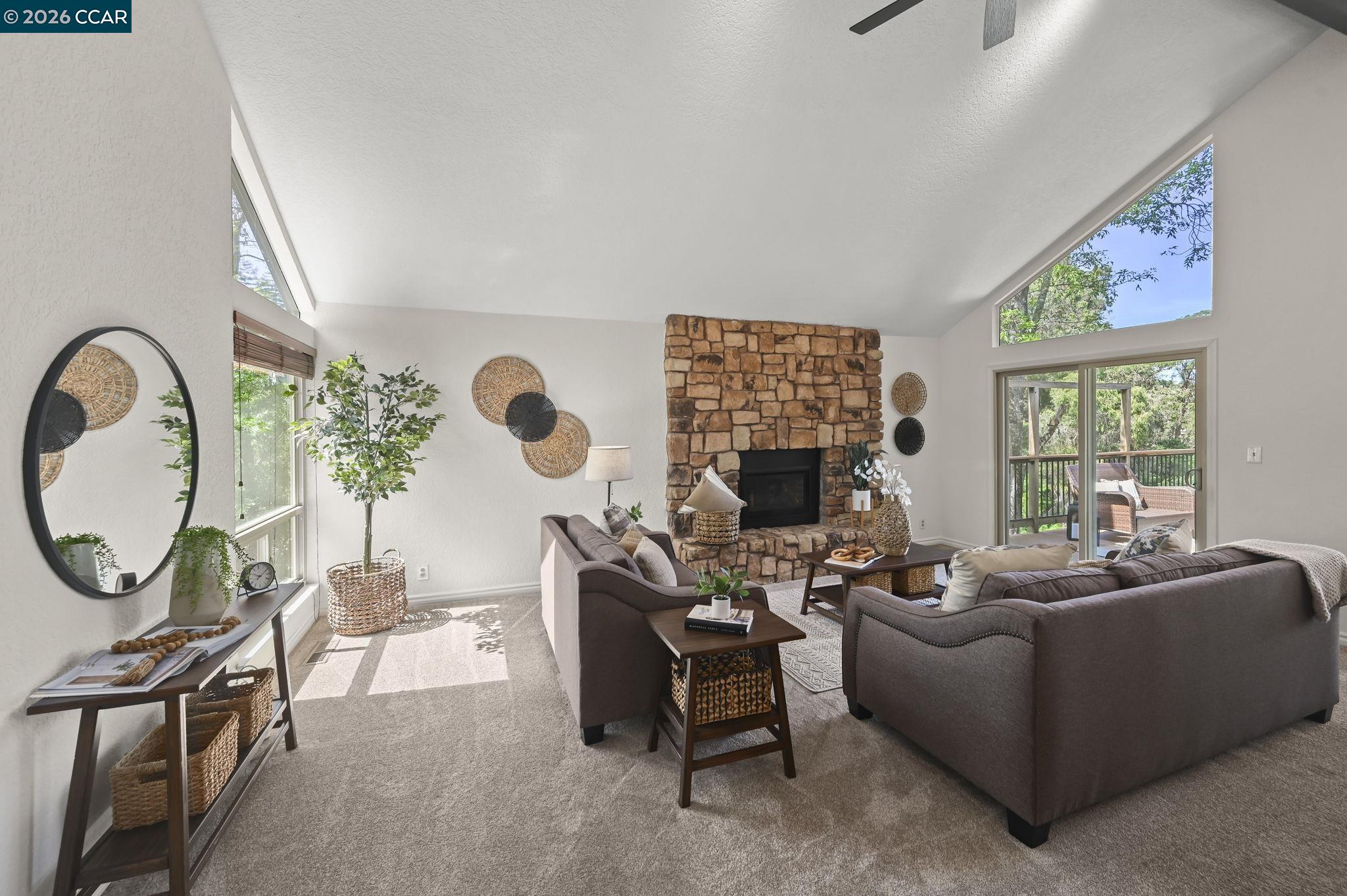 Detail Gallery Image 8 of 50 For 1418 Linton Place, Martinez,  CA 94553 - 3 Beds | 2/1 Baths