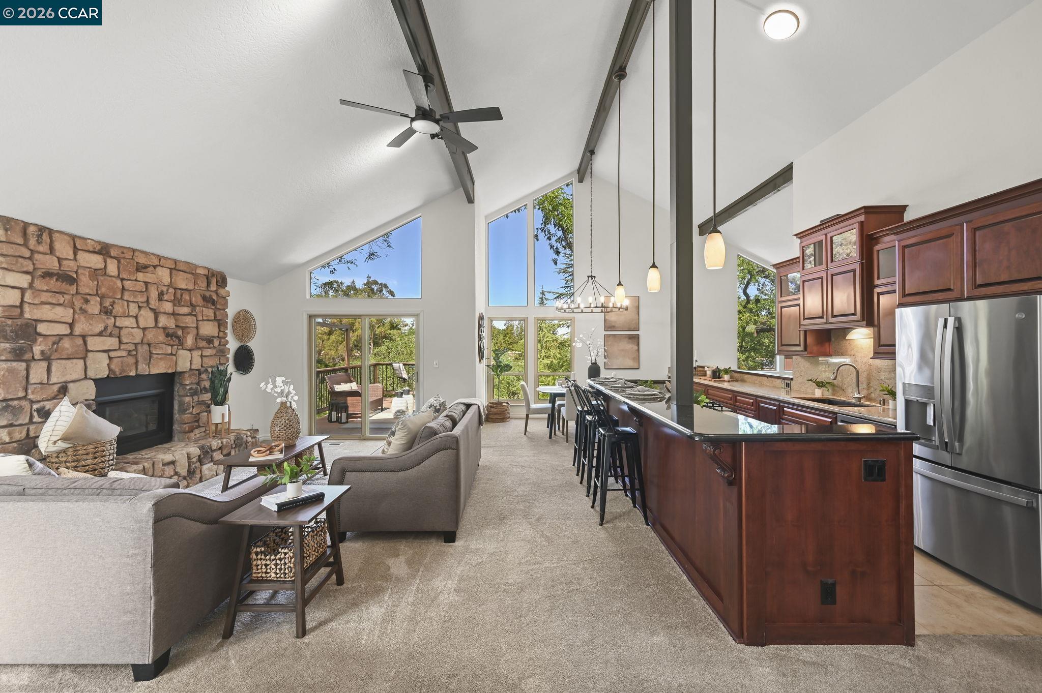 Detail Gallery Image 9 of 50 For 1418 Linton Place, Martinez,  CA 94553 - 3 Beds | 2/1 Baths