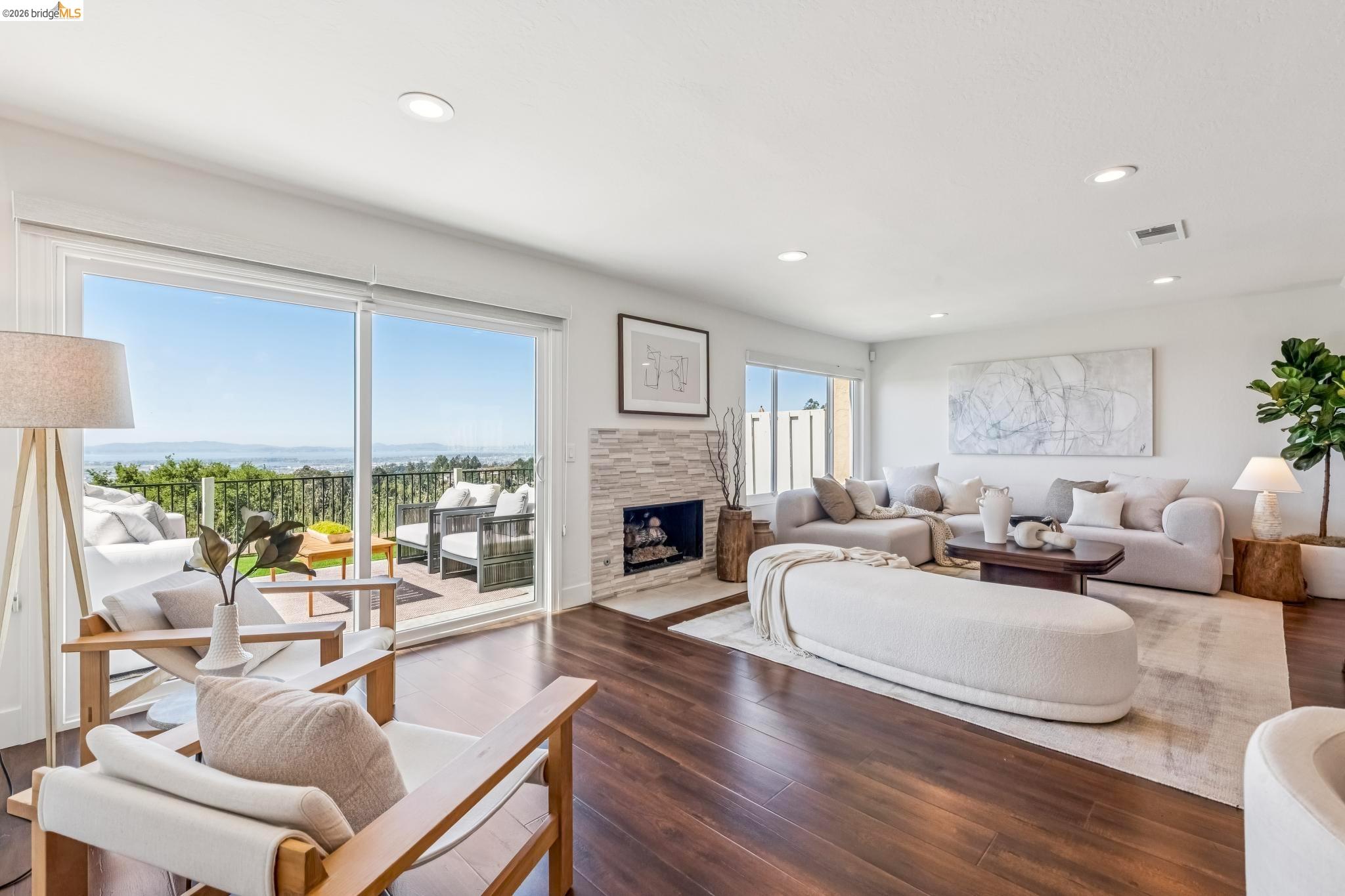 Photo #12: 41128827 Listing: Photo #12