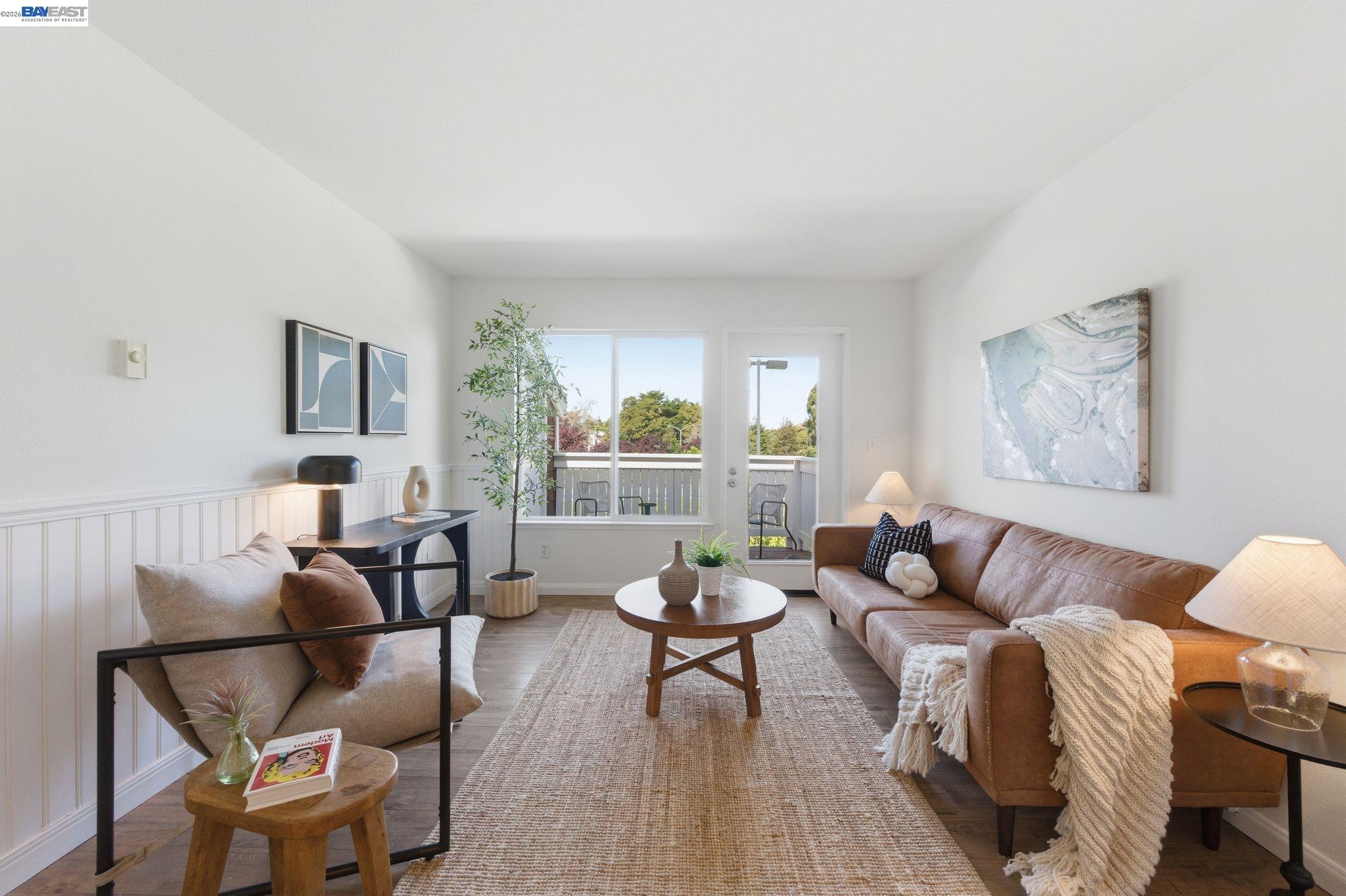 22 Marina Lakes Dr, Richmond, CA, 94804