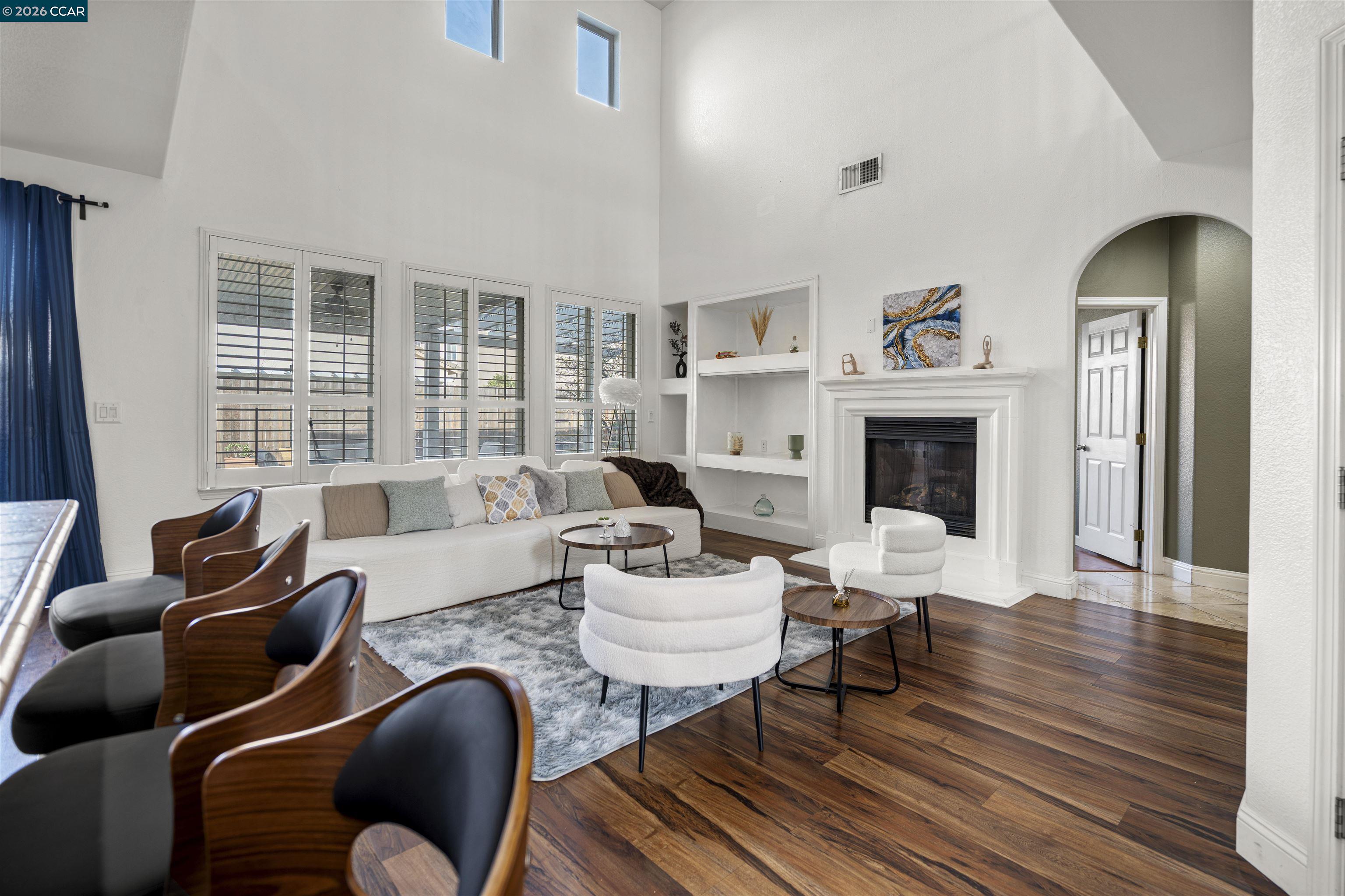 Detail Gallery Image 9 of 41 For 50 Cognac Cir, Sacramento,  CA 95835 - 4 Beds | 3 Baths