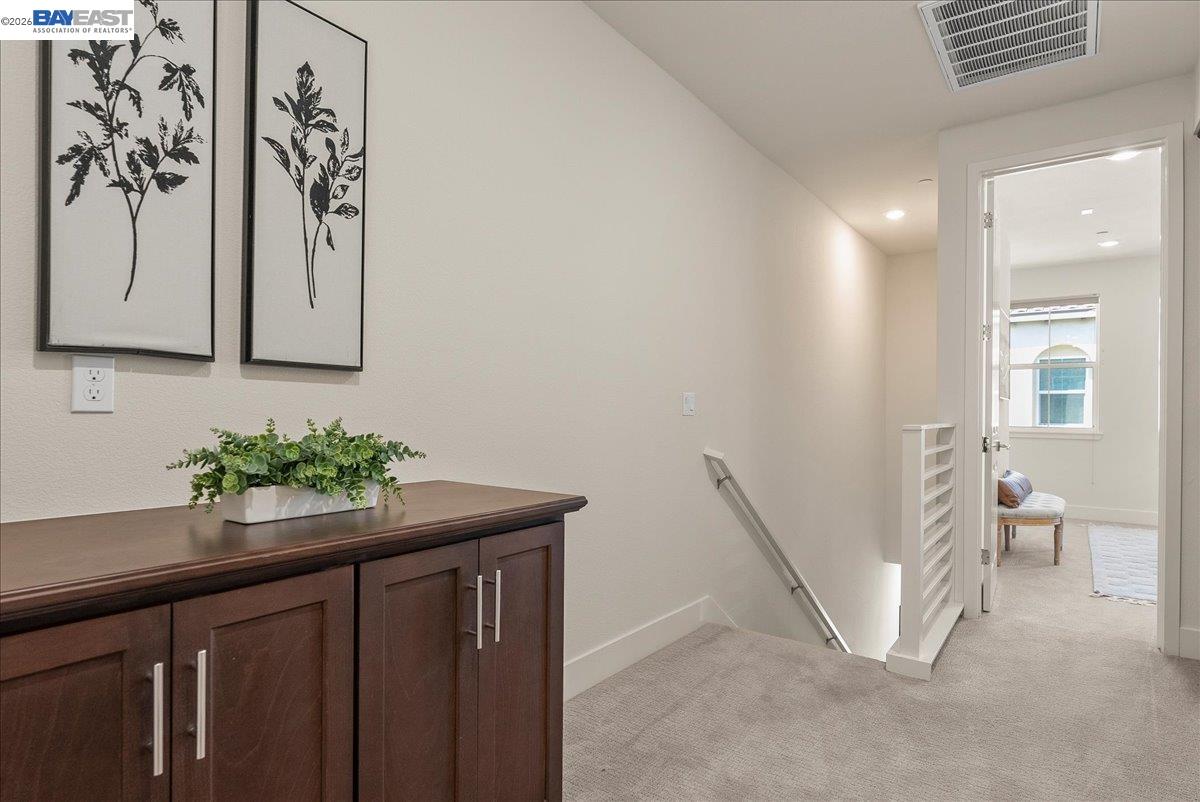 Detail Gallery Image 22 of 39 For 730 Amalfi Loop, Milpitas,  CA 95035 - 3 Beds | 3/1 Baths