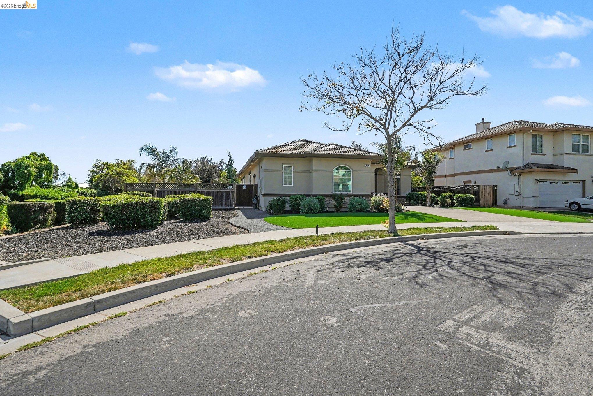 Detail Gallery Image 3 of 32 For 542 Vivian St, Brentwood,  CA 94513 - 3 Beds | 2 Baths