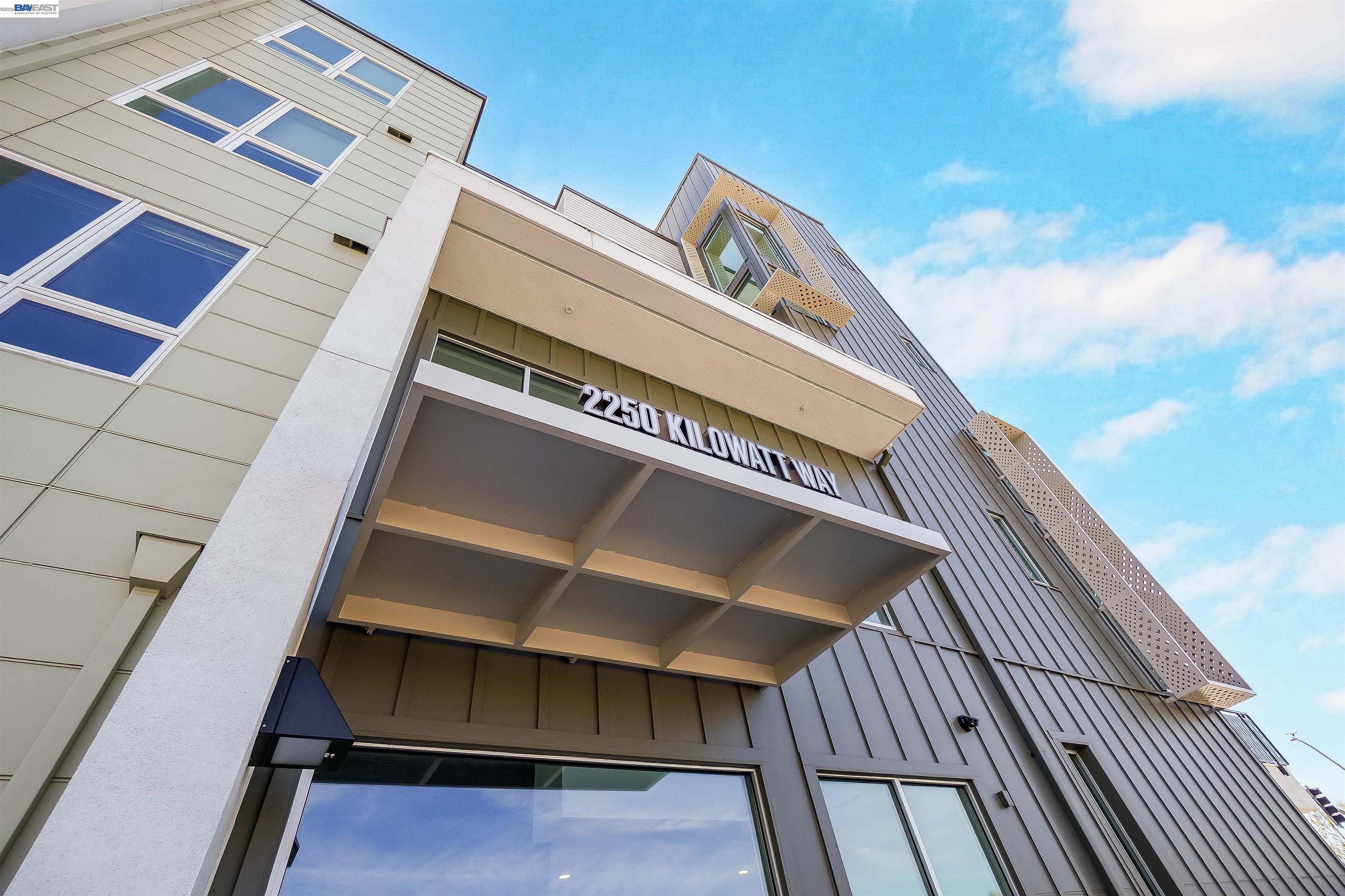 Detail Gallery Image 45 of 51 For 2250 Kilowatt Way #402,  Fremont,  CA 94539 - 3 Beds | 3 Baths