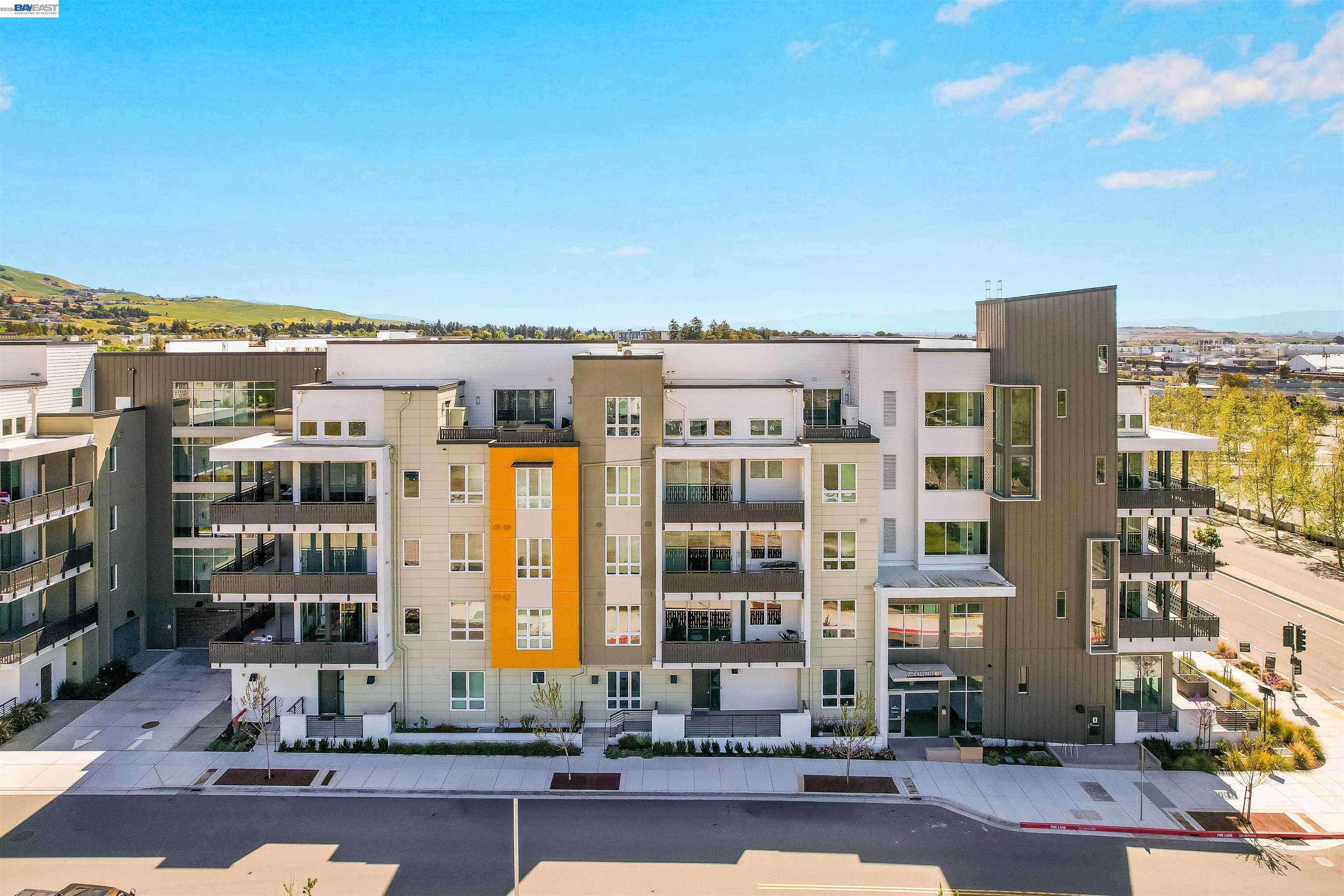 Detail Gallery Image 50 of 51 For 2250 Kilowatt Way #402,  Fremont,  CA 94539 - 3 Beds | 3 Baths