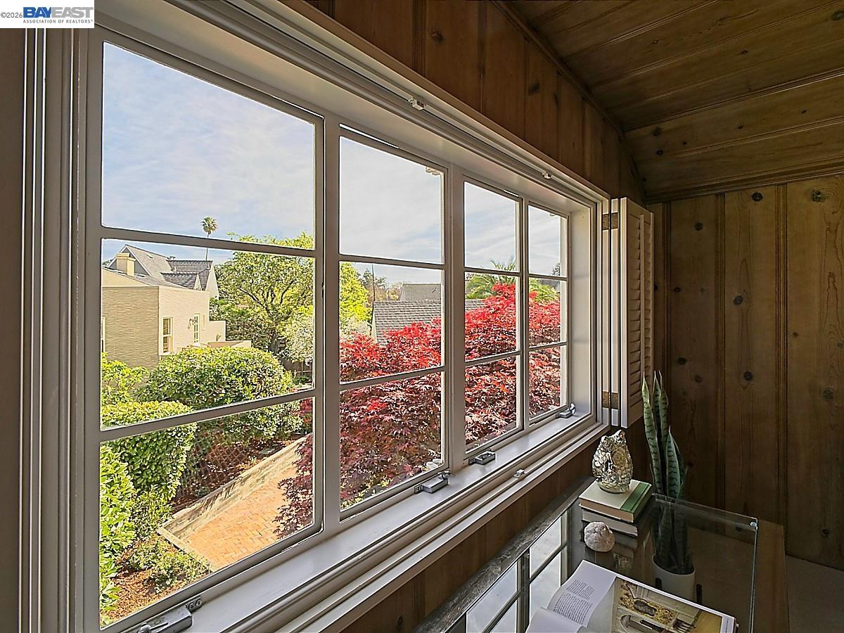 Detail Gallery Image 38 of 60 For 962 Lee Ave, San Leandro,  CA 94577 - 4 Beds | 3/1 Baths