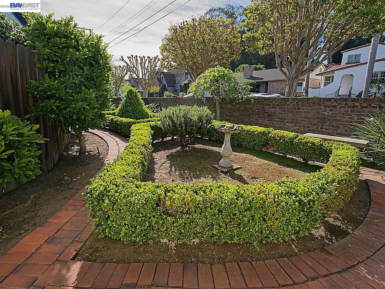 Detail Gallery Image 44 of 60 For 962 Lee Ave, San Leandro,  CA 94577 - 4 Beds | 3/1 Baths