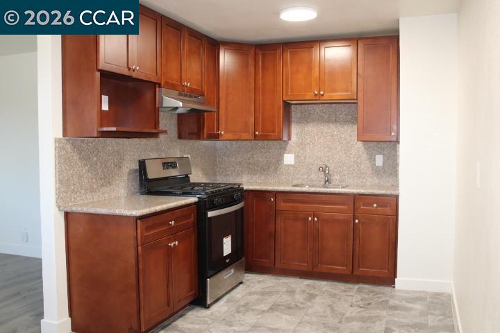 Detail Gallery Image 2 of 15 For 3800 Waller Ave #B,  Richmond,  CA 94804 - 2 Beds | 1 Baths