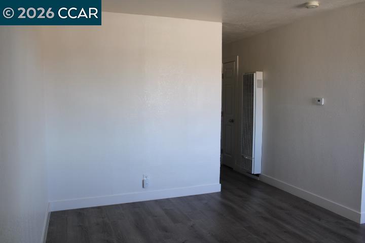 Detail Gallery Image 7 of 15 For 3800 Waller Ave #B,  Richmond,  CA 94804 - 2 Beds | 1 Baths