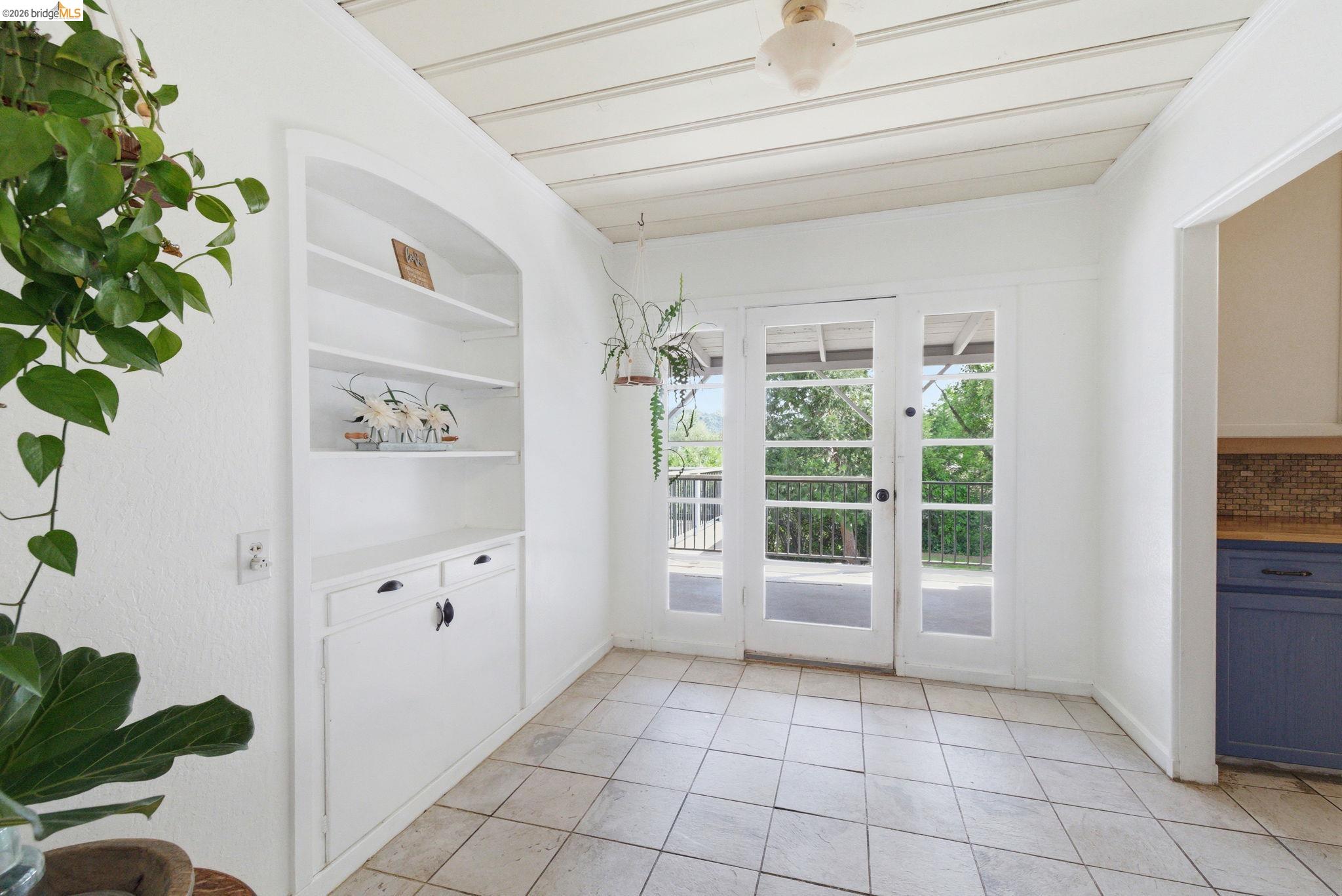 Detail Gallery Image 4 of 39 For 757 E Bald Mountain Rd, Sonora,  CA 95370 - 2 Beds | 1 Baths