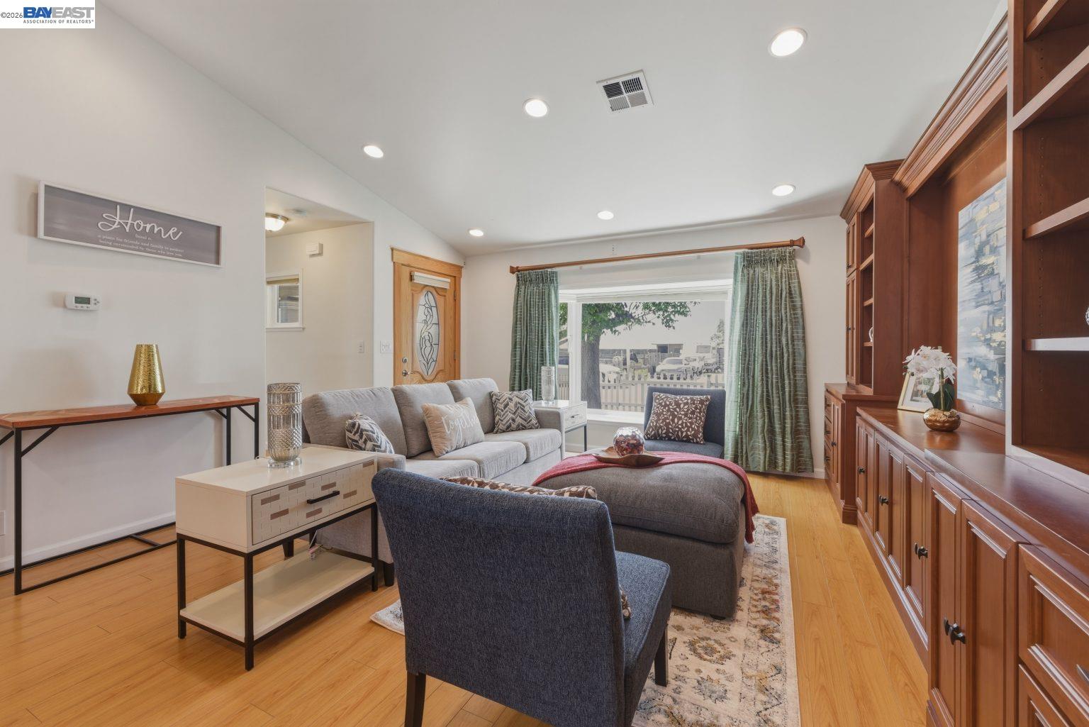 Detail Gallery Image 3 of 42 For 3454 Baumberg Ave, Hayward,  CA 94545 - – Beds | – Baths