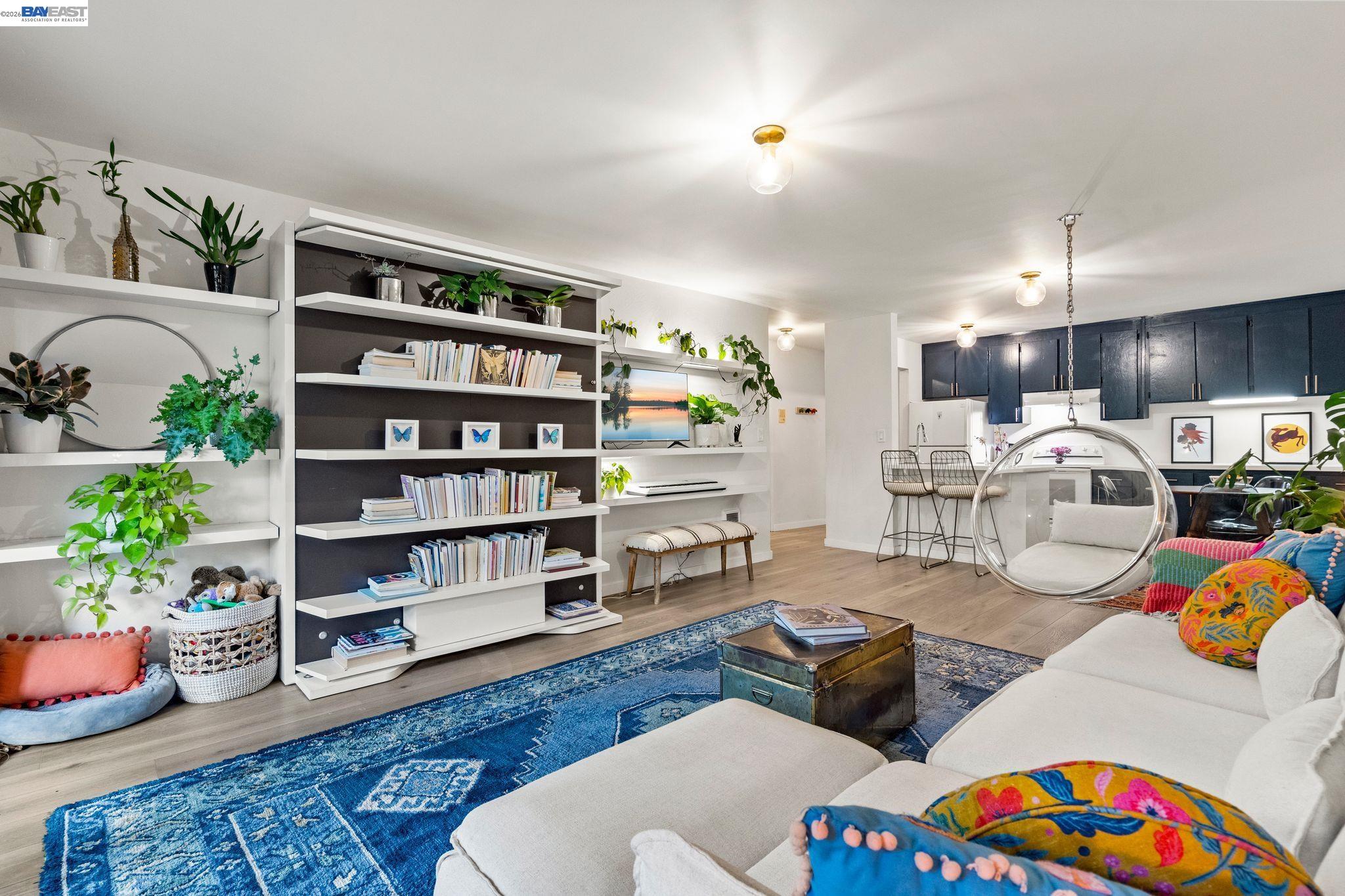 Photo #12: 41128842 Listing: Photo #12