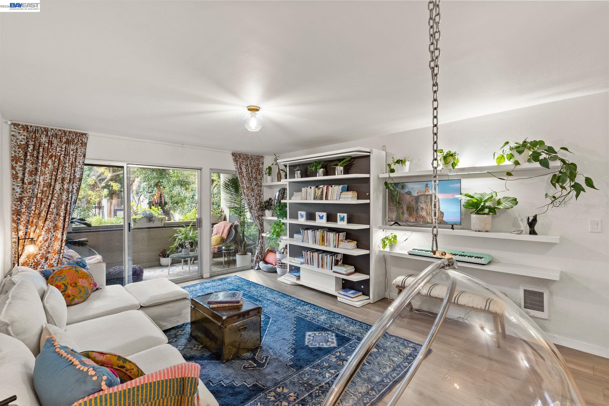 Photo #9: 41128842 Listing: Photo #9