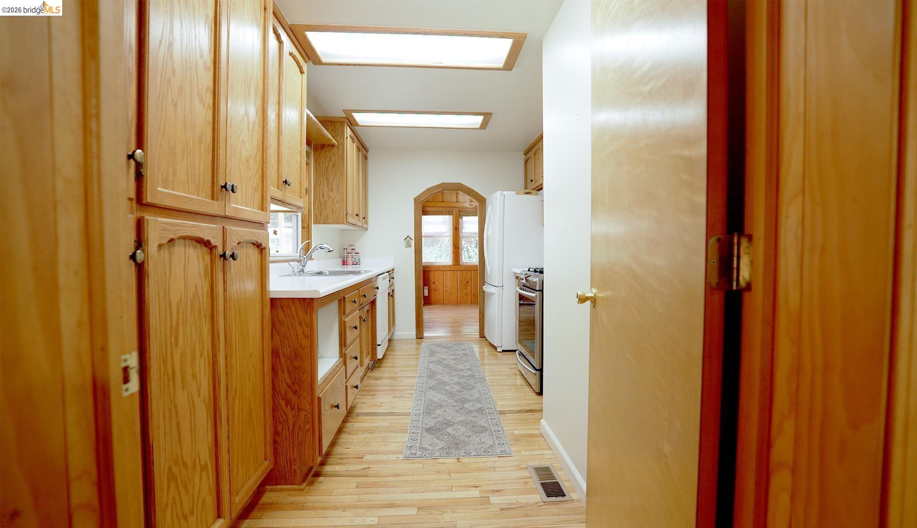 Detail Gallery Image 12 of 38 For 22912 Sierra Dr, Twain Harte,  CA 95383 - 3 Beds | 2 Baths