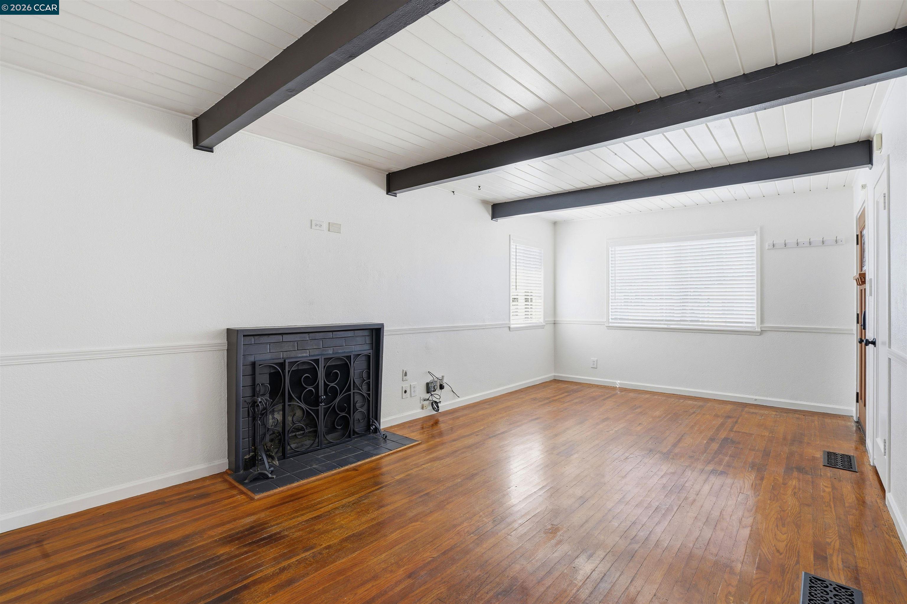 Detail Gallery Image 5 of 32 For 2828 Hilltop, Concord,  CA 94520 - 4 Beds | 2 Baths