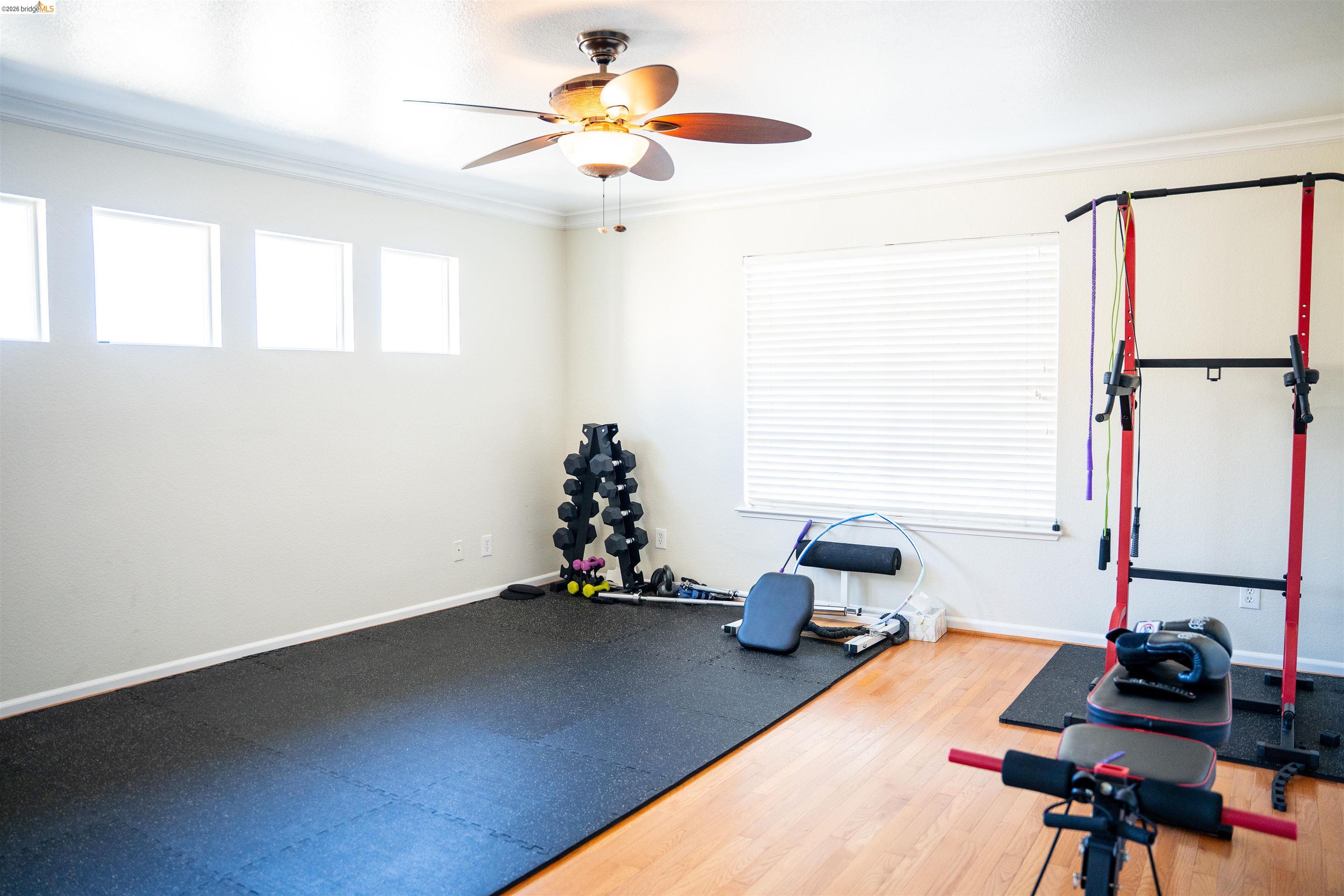 Detail Gallery Image 18 of 43 For 5230 E Henderson Ct, Antioch,  CA 94531 - 7 Beds | 4 Baths