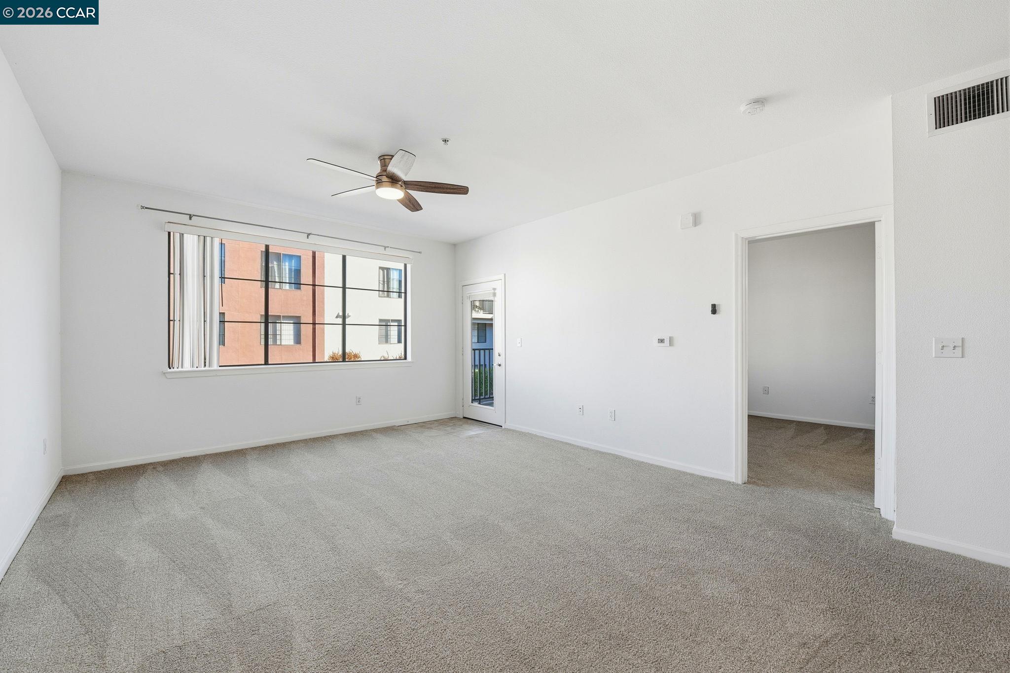 Detail Gallery Image 14 of 44 For 1060 S 3rd St #202,  San Jose,  CA 95112 - 1 Beds | 1 Baths