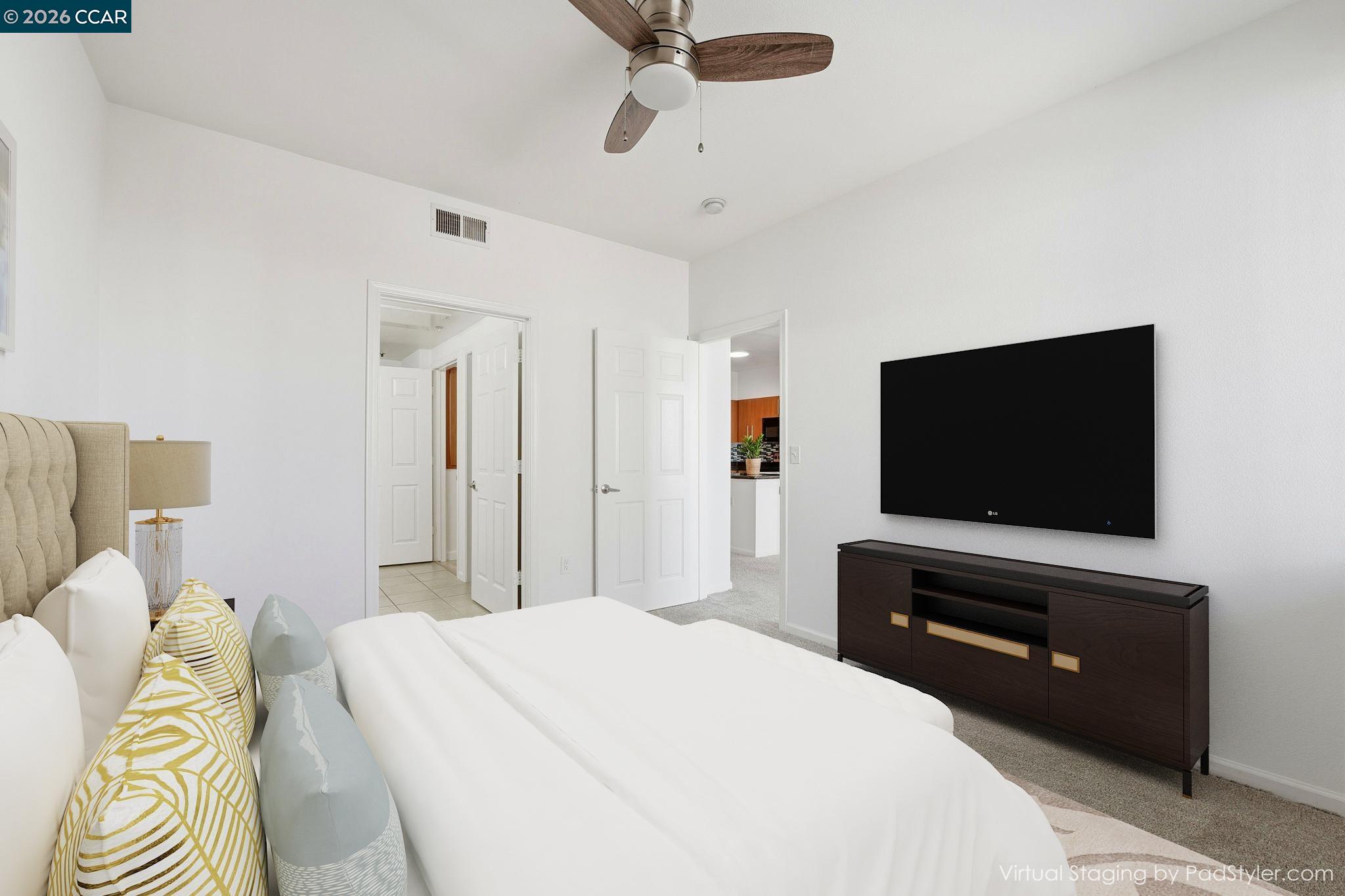 Detail Gallery Image 5 of 44 For 1060 S 3rd St #202,  San Jose,  CA 95112 - 1 Beds | 1 Baths