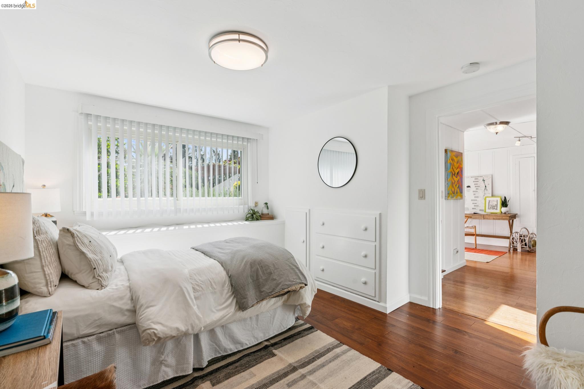 Detail Gallery Image 17 of 26 For 3824 Enos Ave, Oakland,  CA 94619 - 3 Beds | 2 Baths